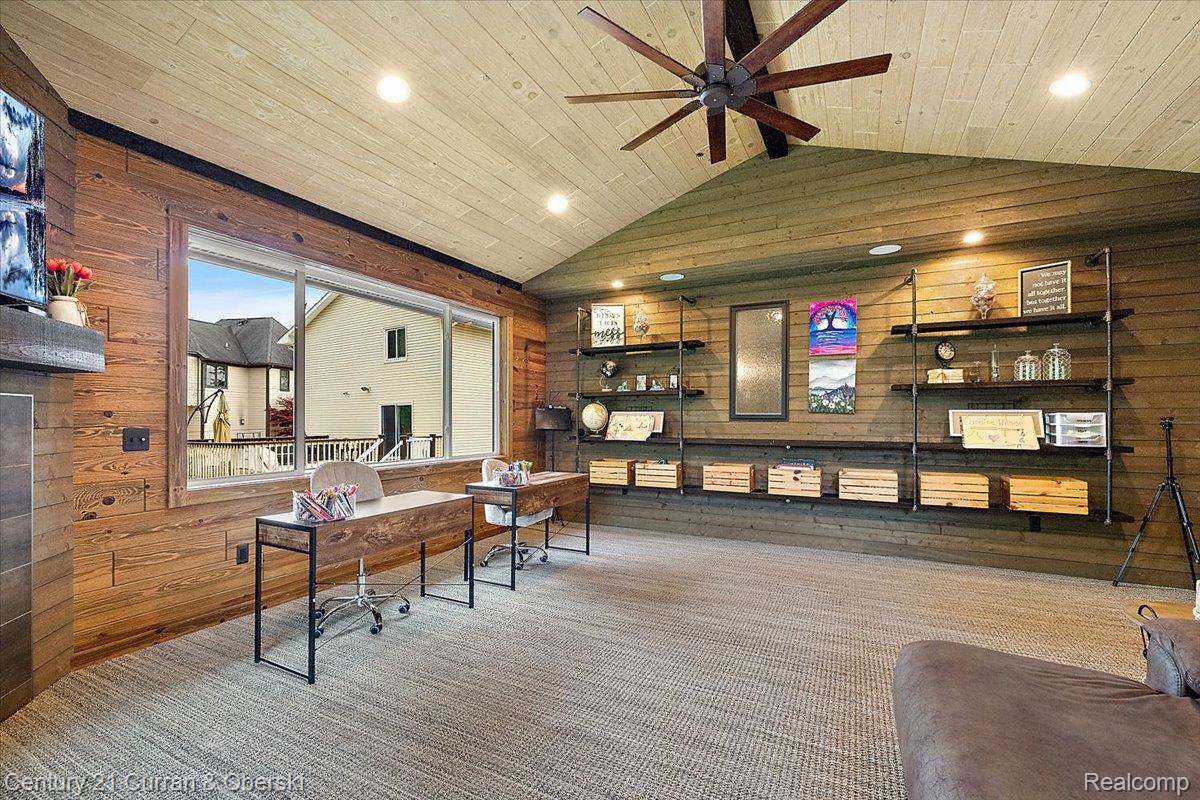 1345 E Lake Drive Property Photo 62