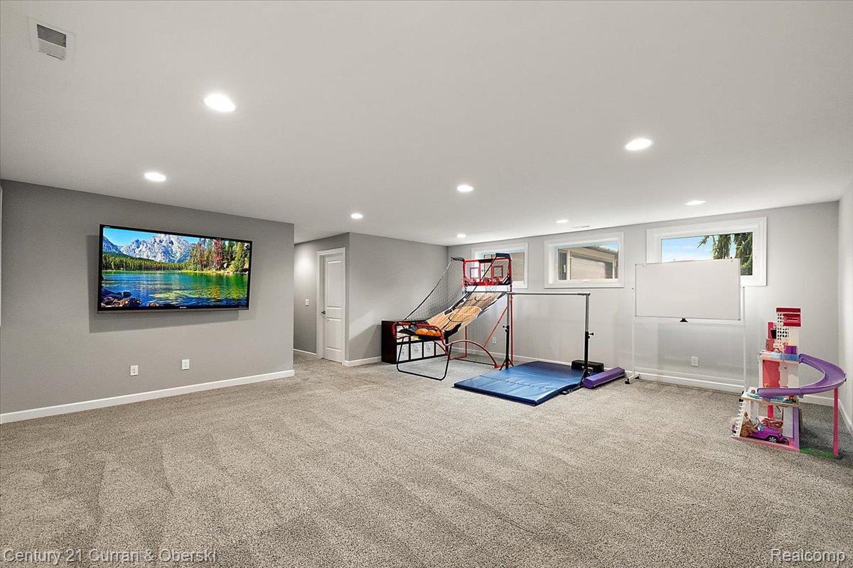1345 E Lake Drive Property Photo 67