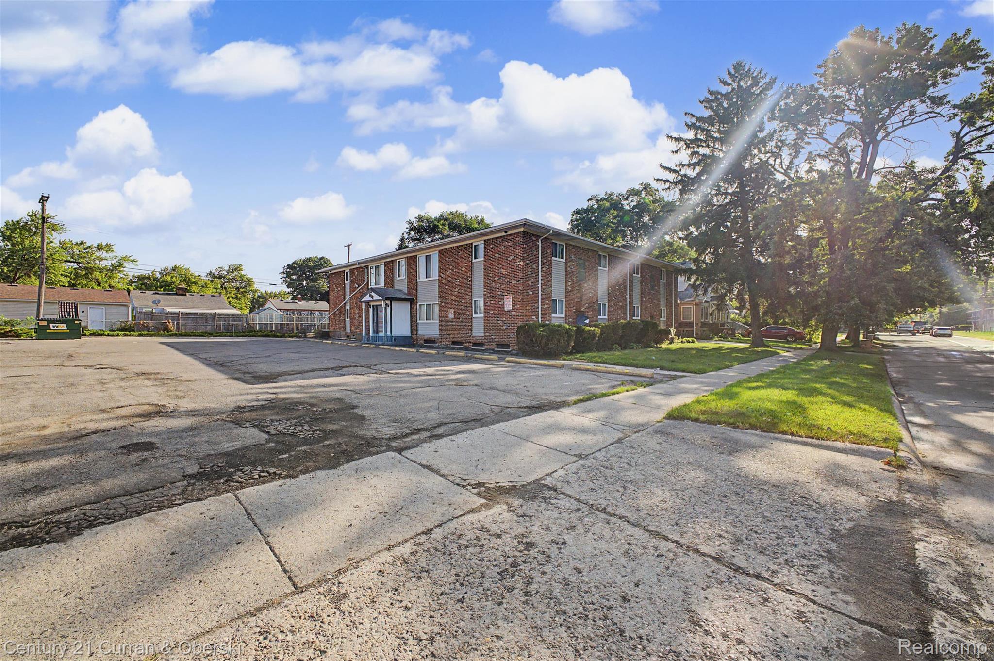 1870 Saint Johns Boulevard Property Photo 1