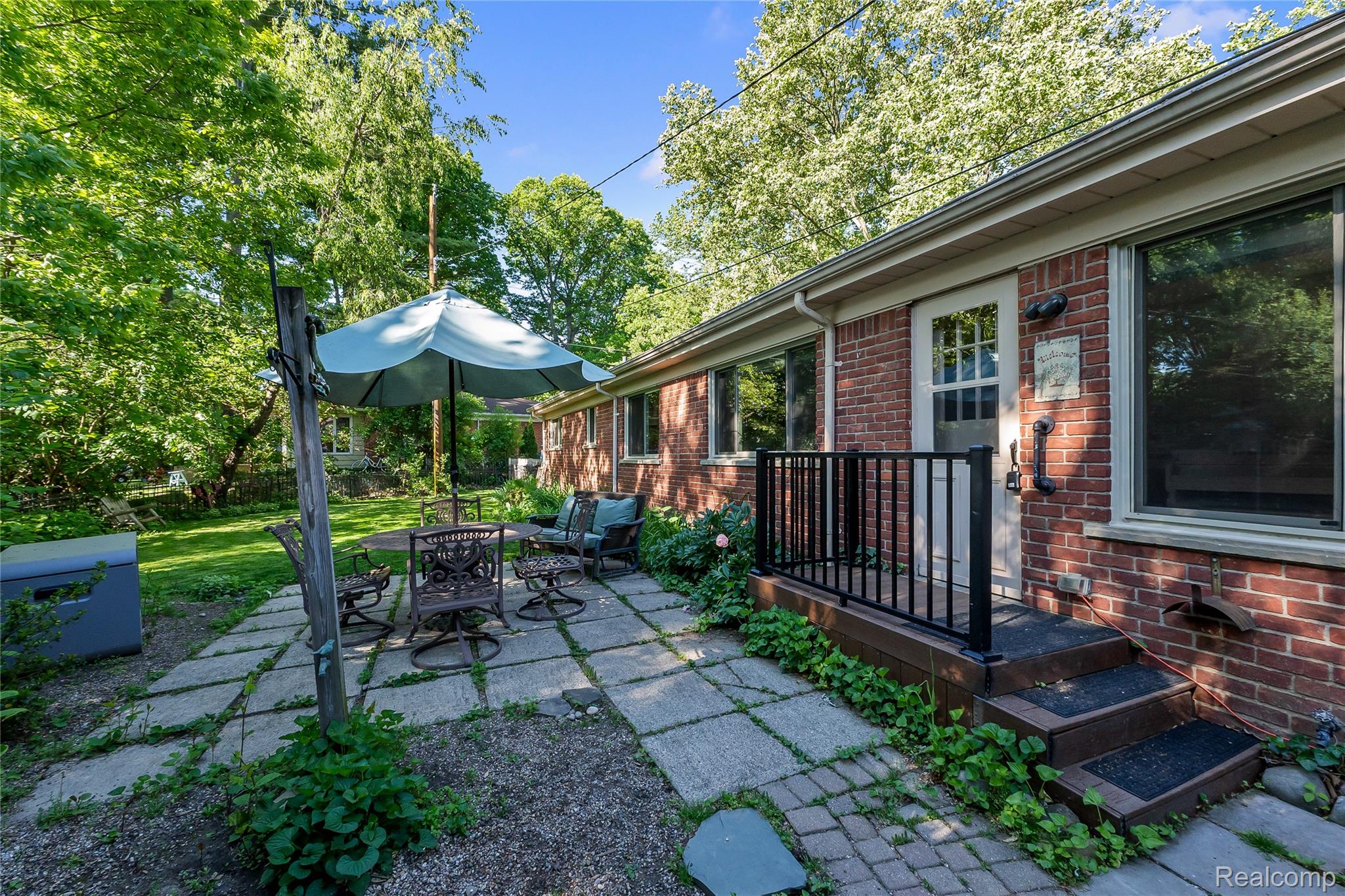 23270 Fleming Drive Property Photo 22
