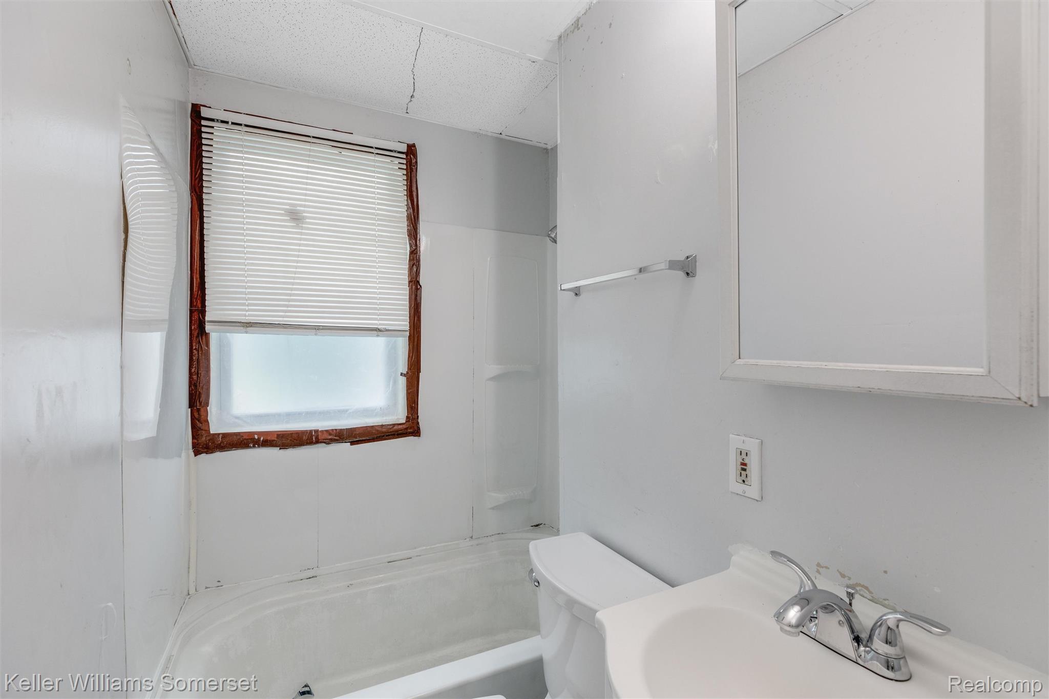 4275 8th Street Property Photo 5