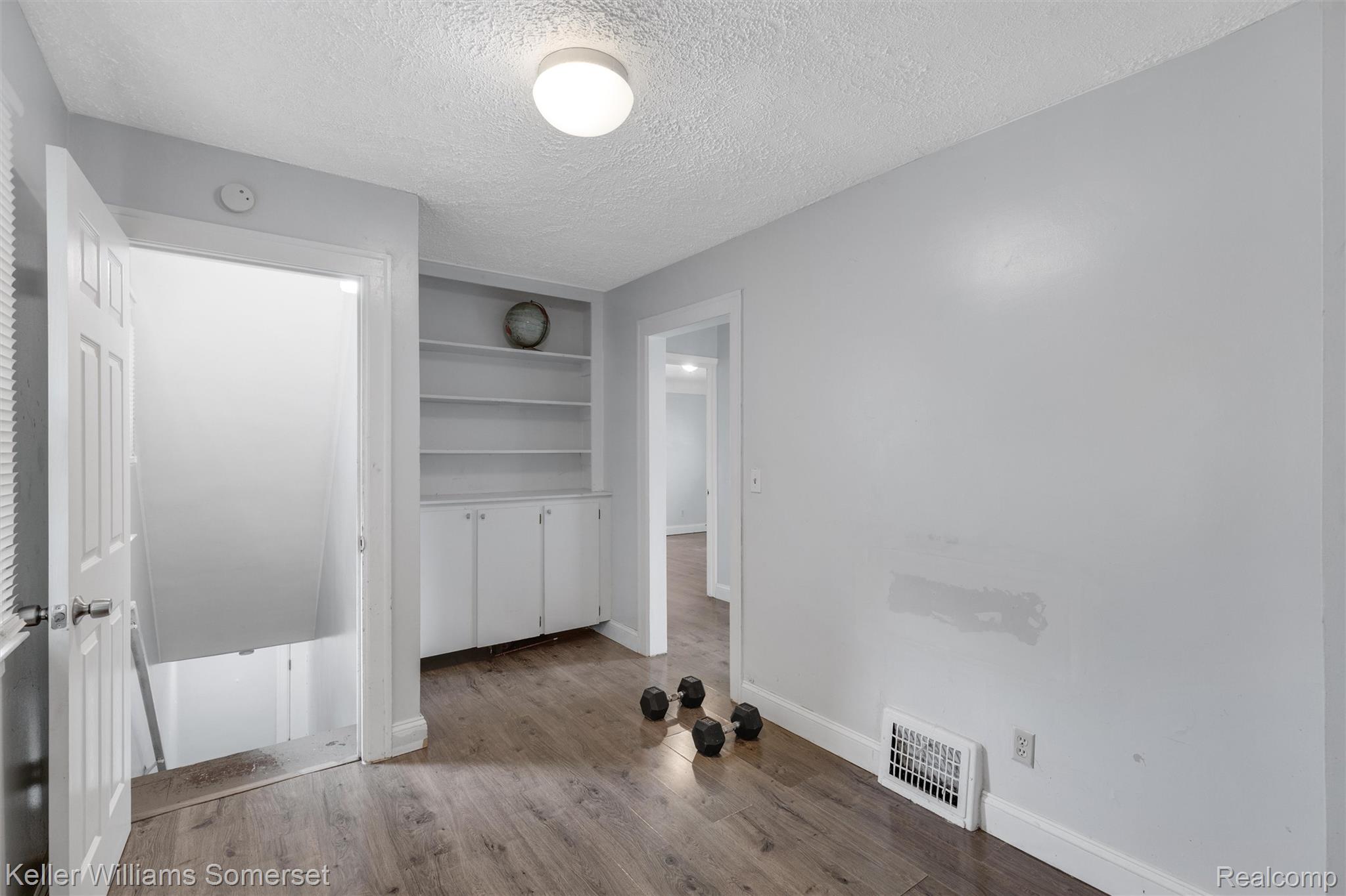 4275 8th Street Property Photo 11
