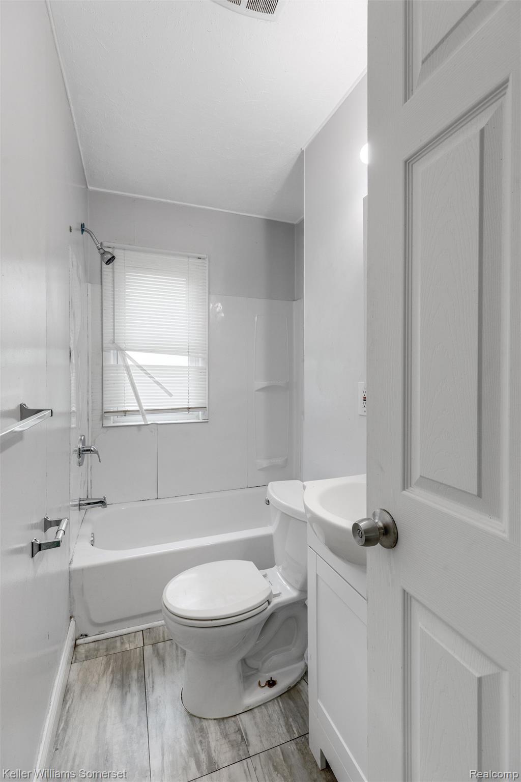 4275 8th Street Property Photo 13