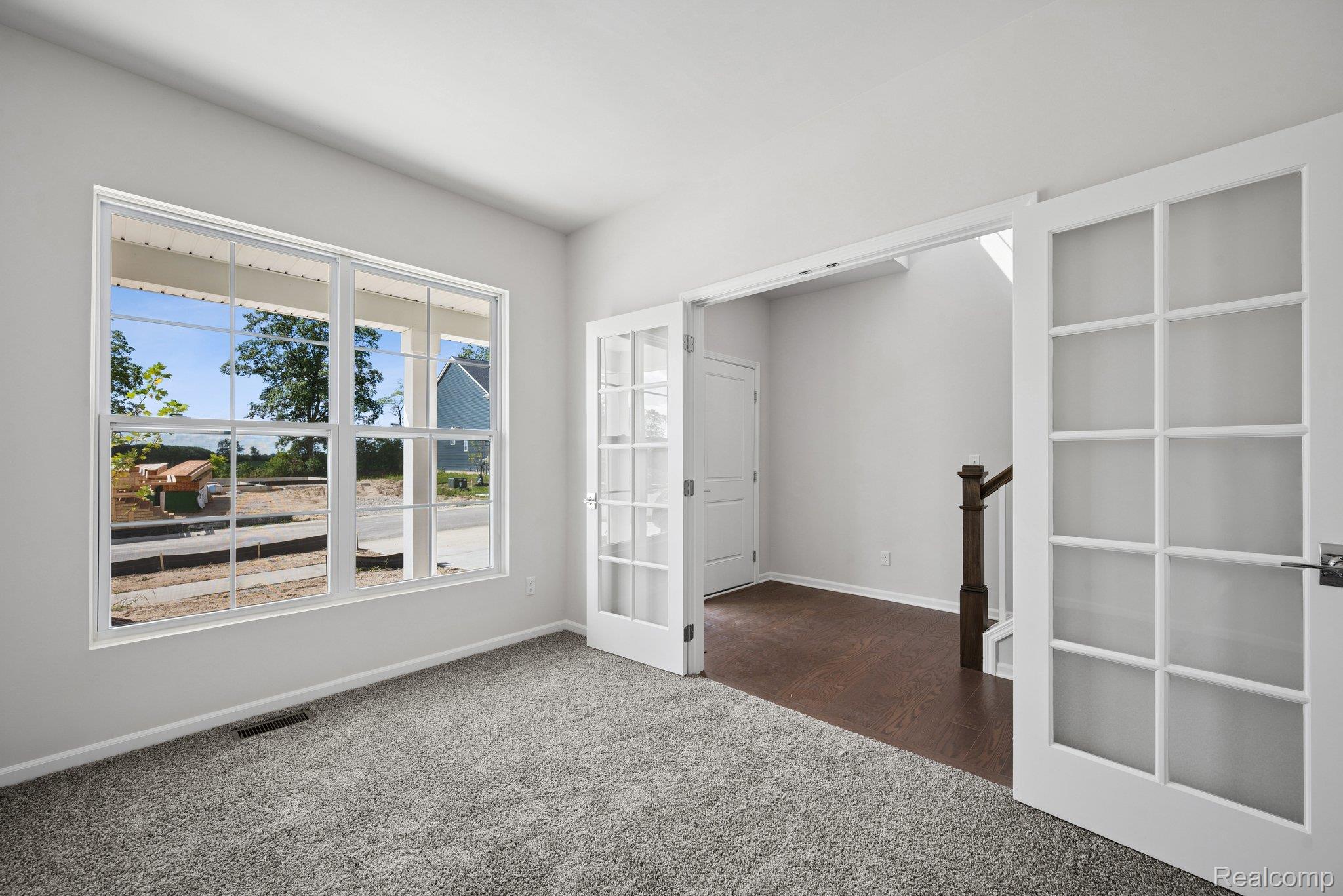 27117 Silo Drive Property Photo 11