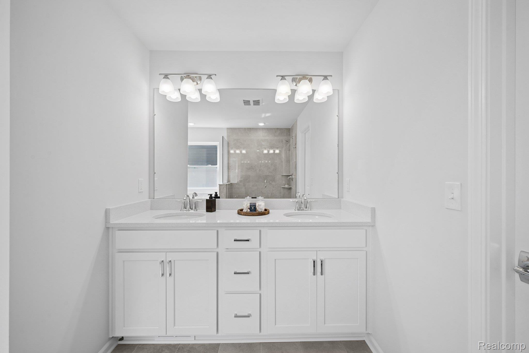 27117 Silo Drive Property Photo 19