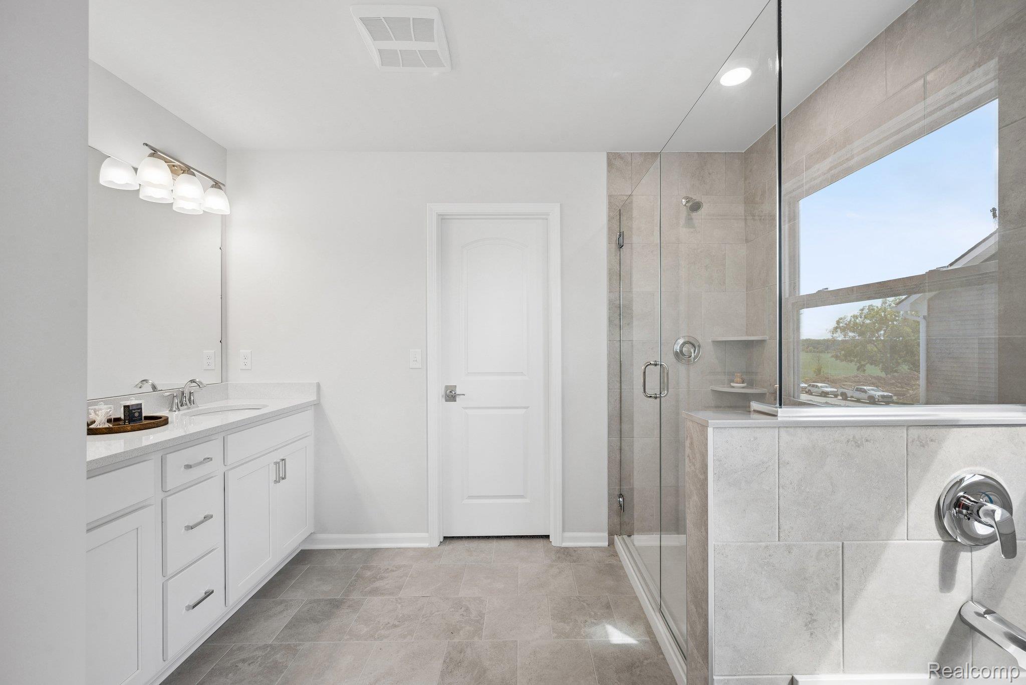 27117 Silo Drive Property Photo 21