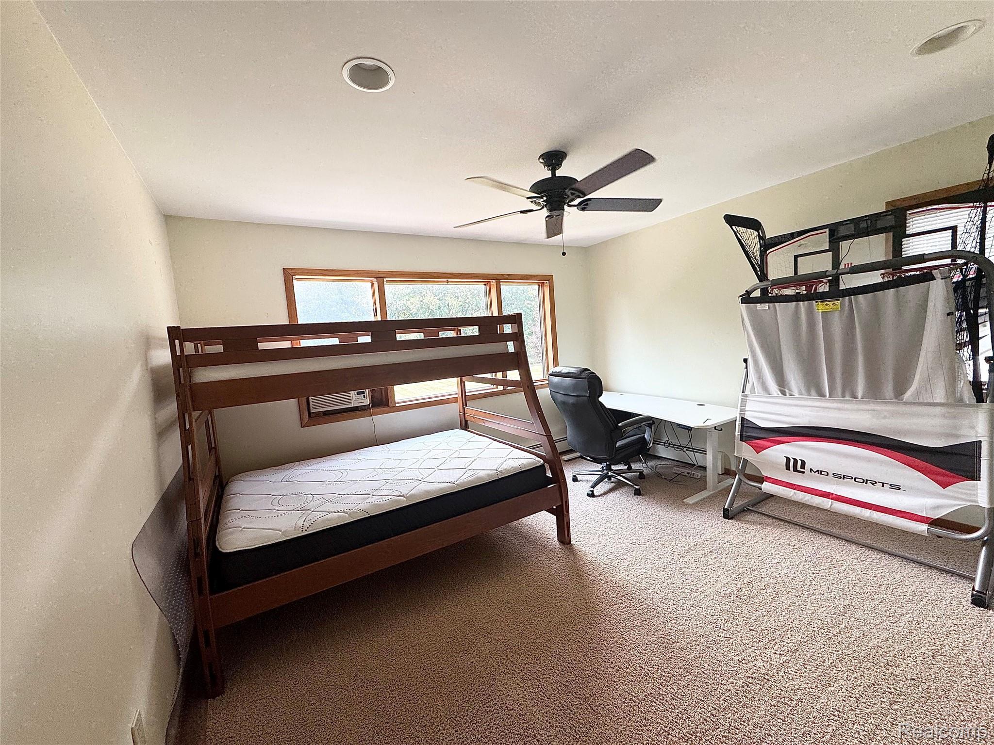 10055 Walnut Hill Drive Property Photo 14