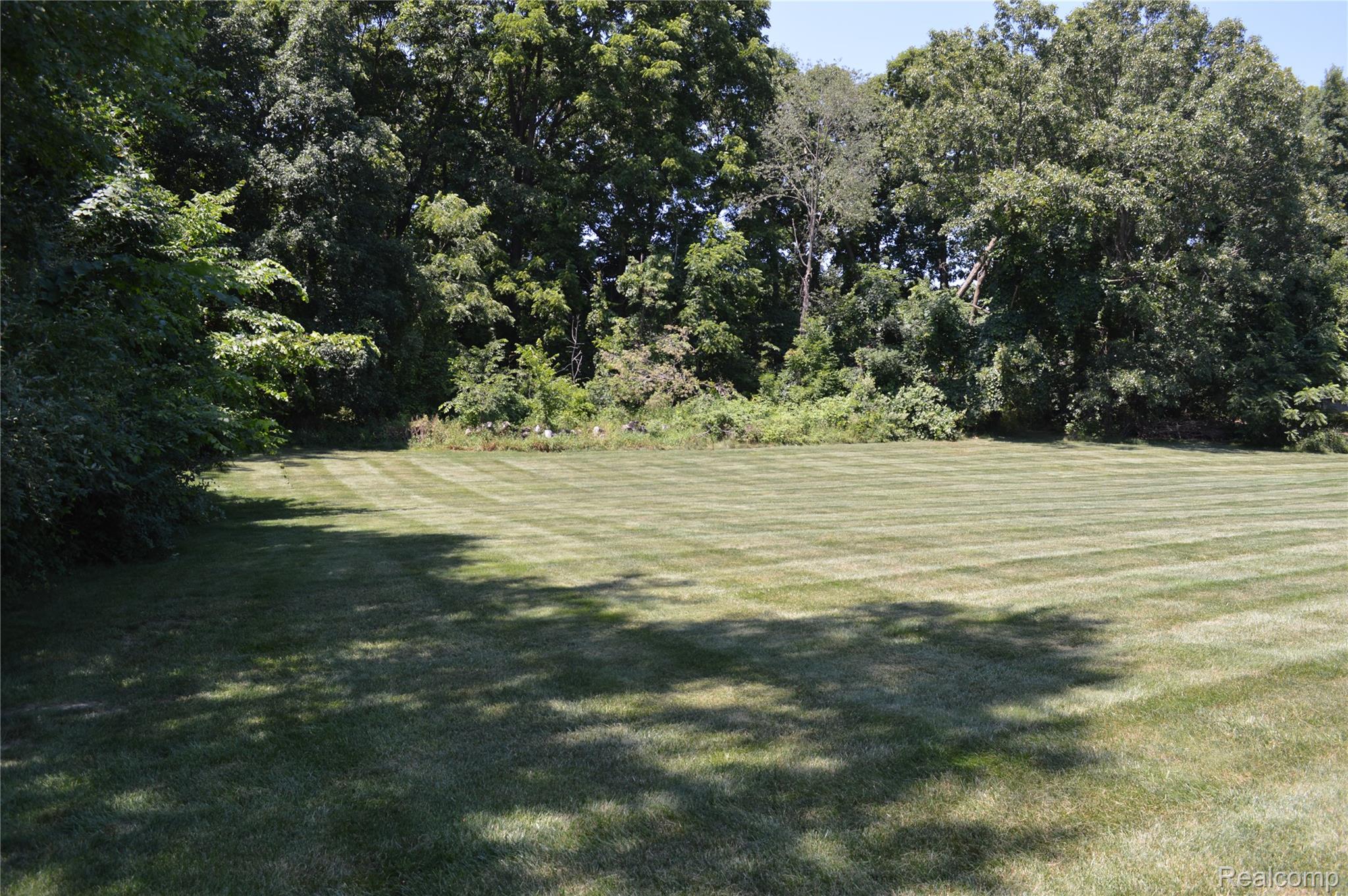 10055 Walnut Hill Drive Property Photo 28
