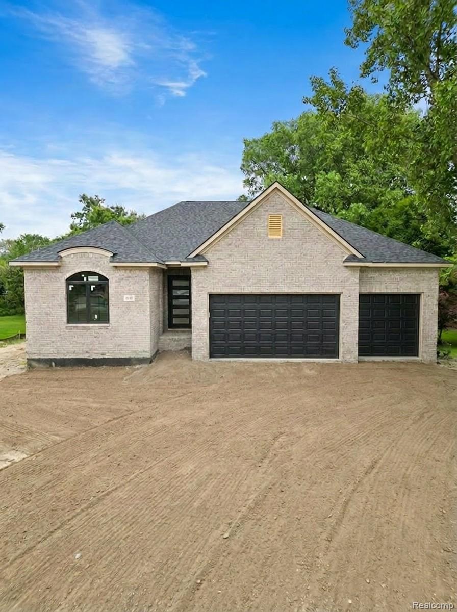 933 N Wixom Road Property Photo 1