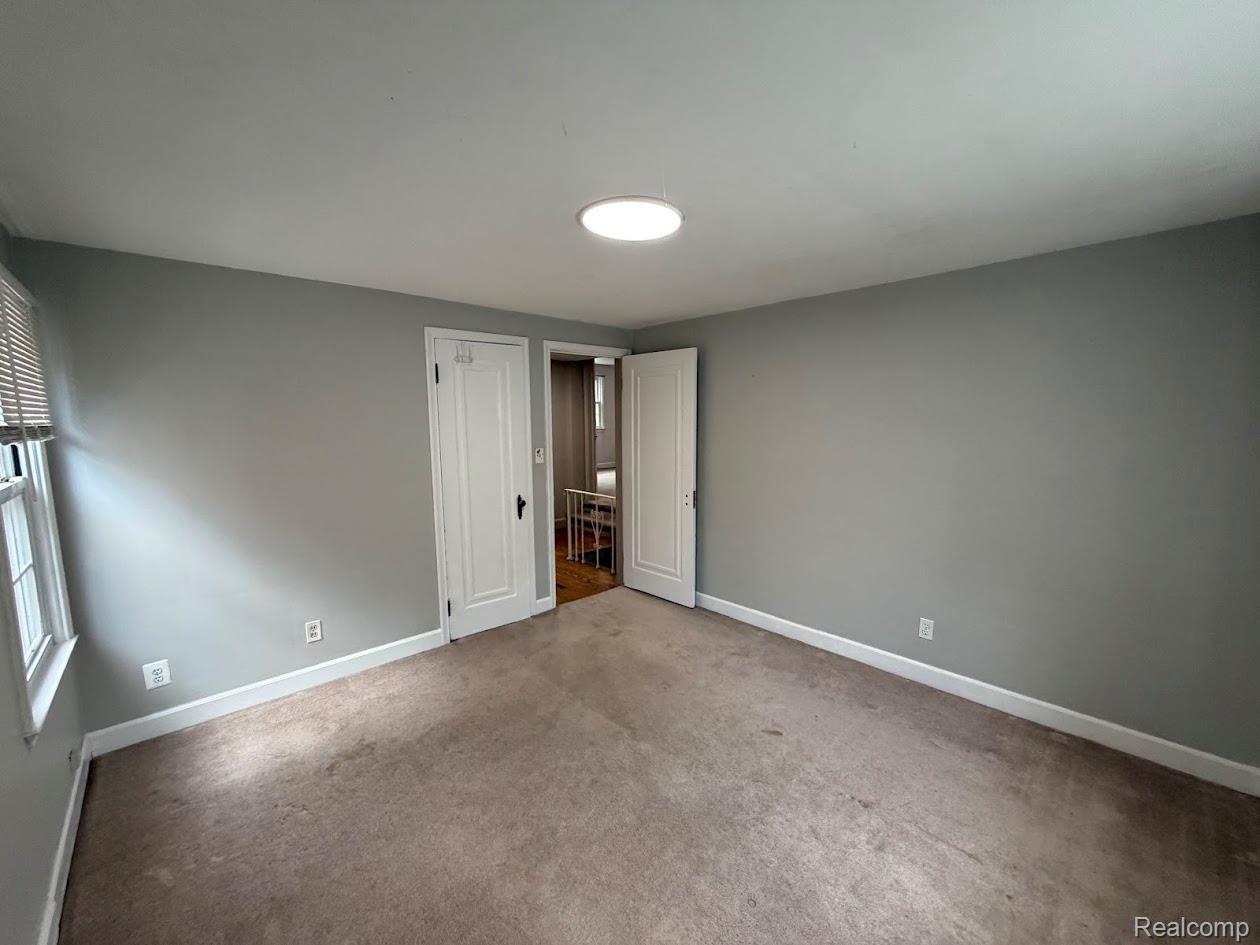 643 N Rosevere Avenue Property Photo 12