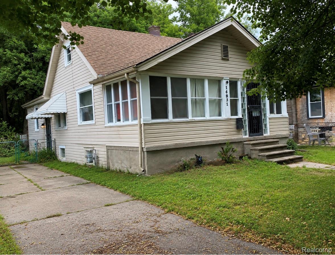 14931 Rockdale St. Property Photo 1