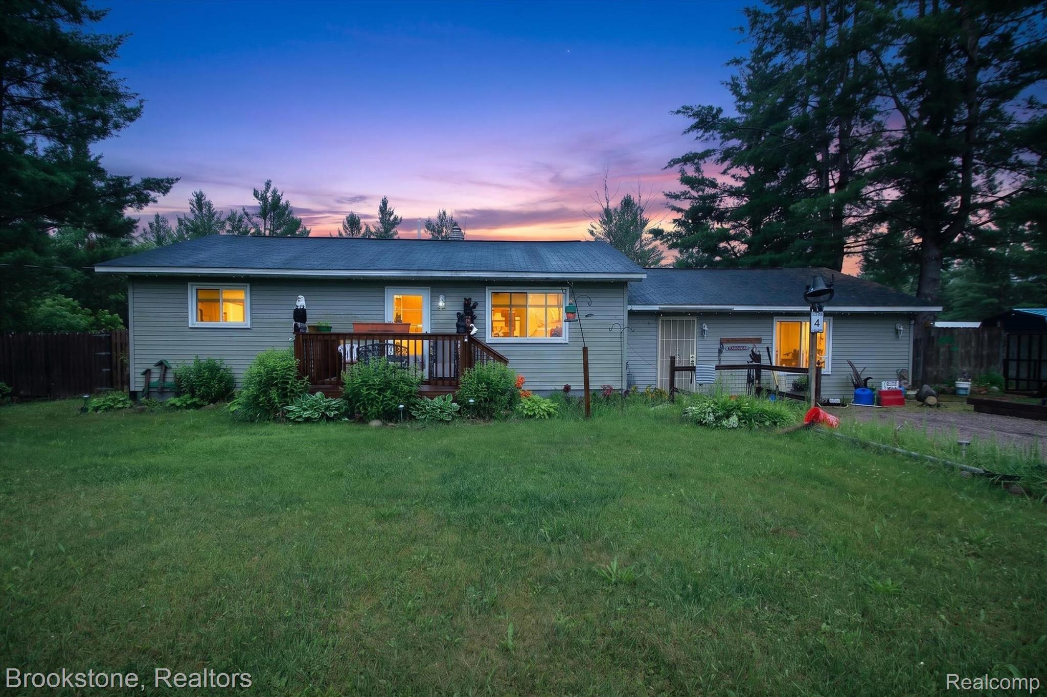 22709 Pleasant Valley Road Property Photo 1
