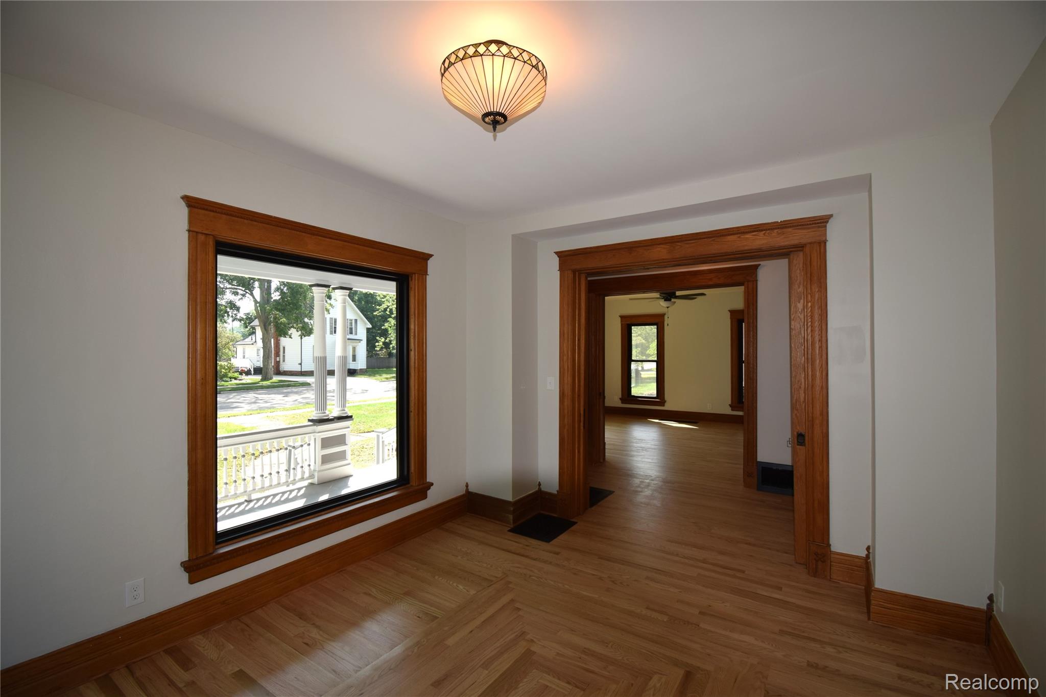 45669 Cass Avenue Property Photo 4