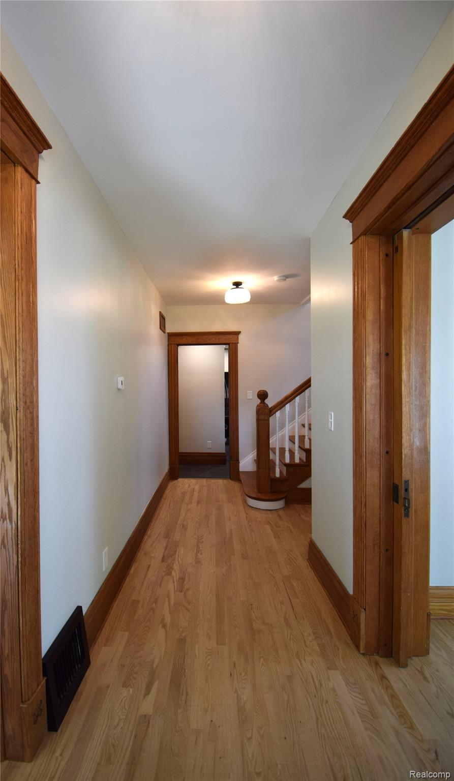 45669 Cass Avenue Property Photo 14