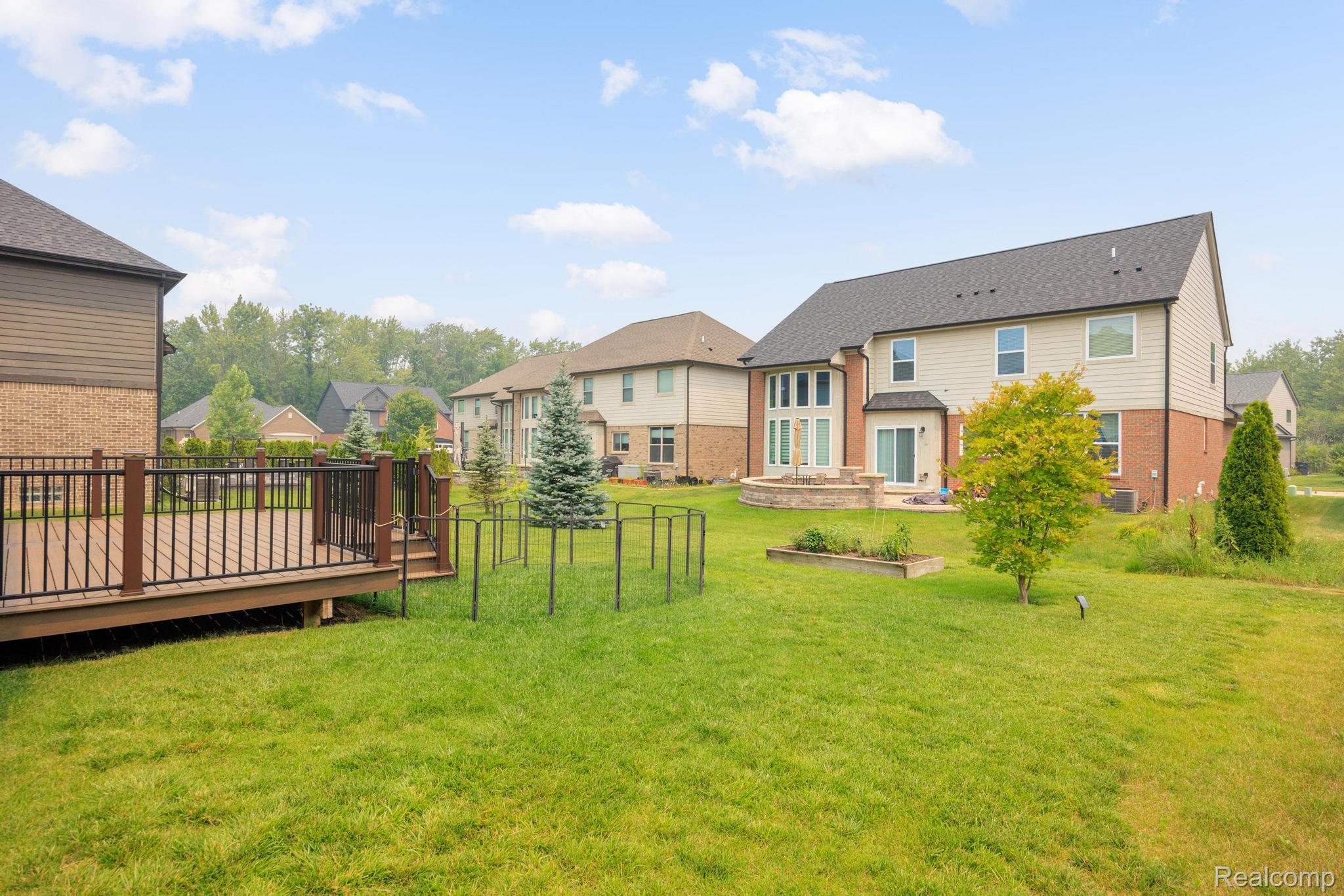 3534 Birchmount Drive Property Photo 28