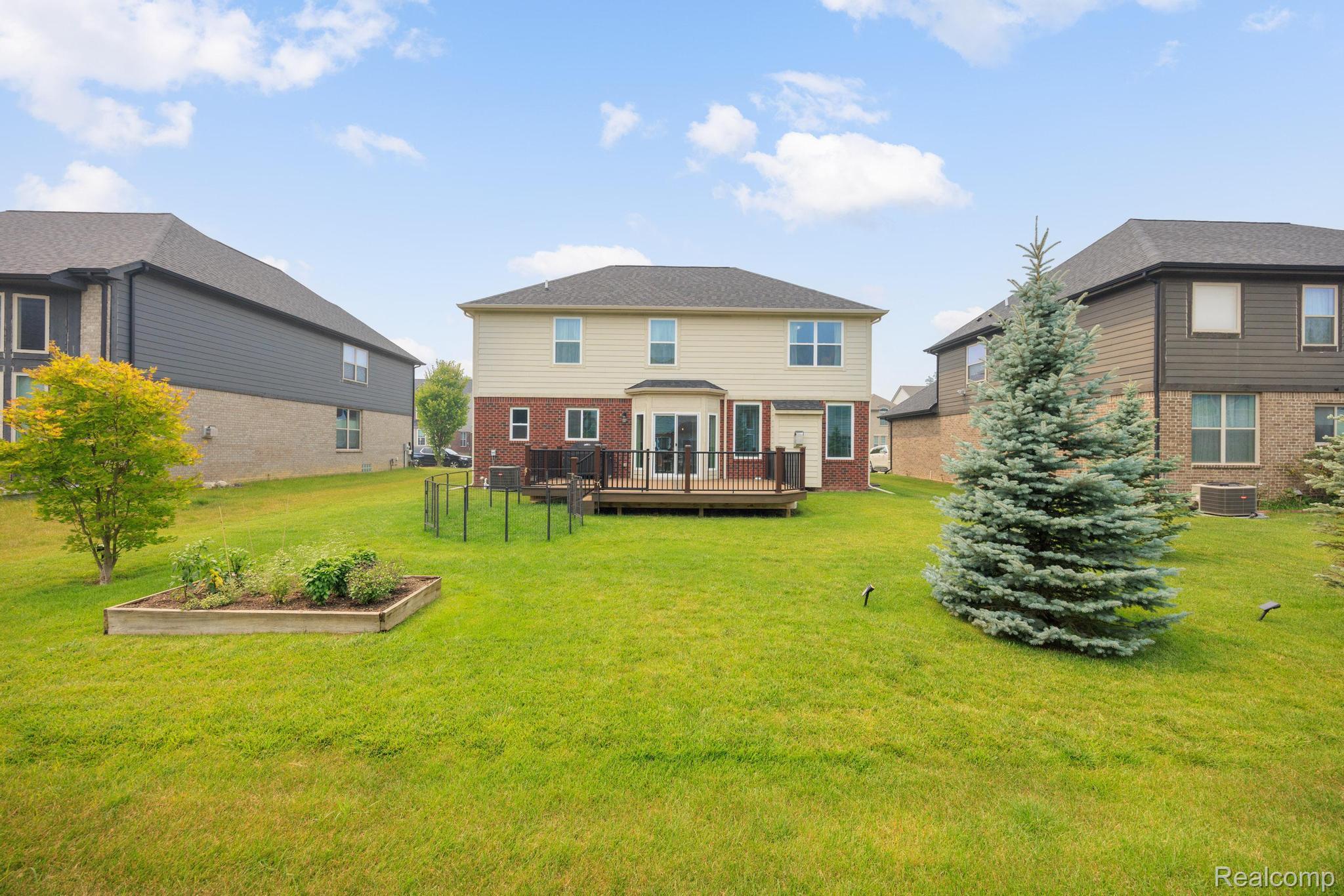3534 Birchmount Drive Property Photo 29