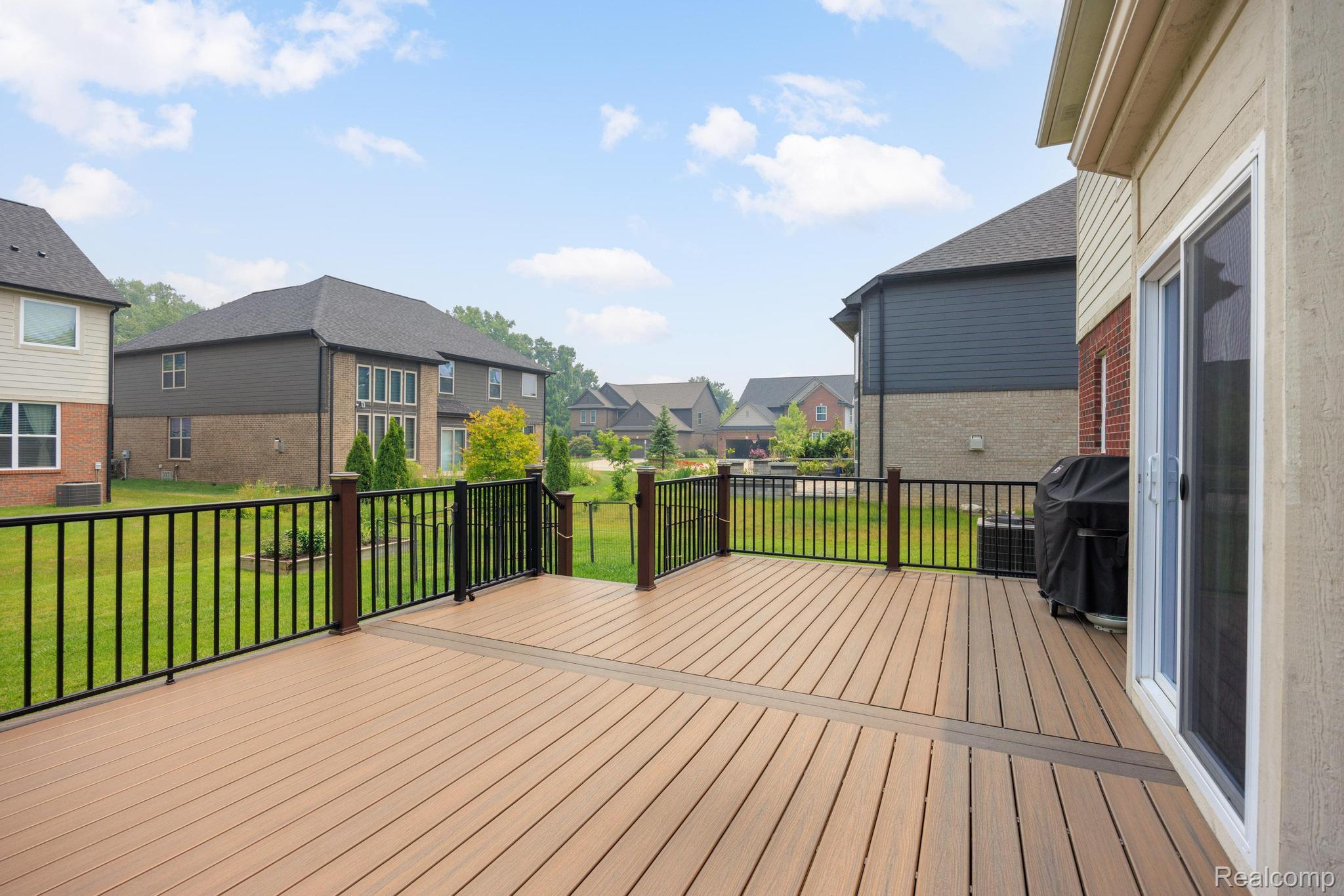 3534 Birchmount Drive Property Photo 31