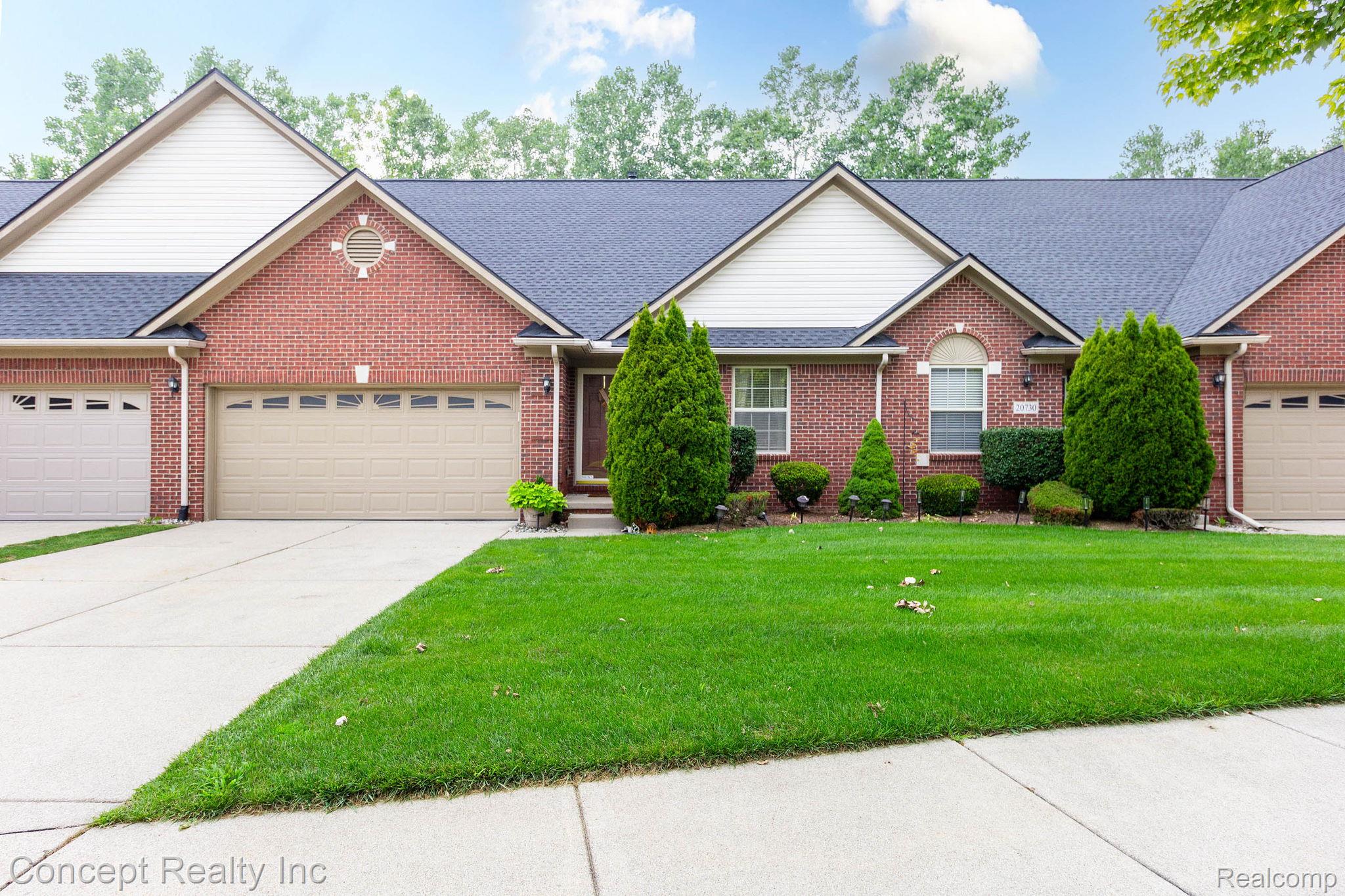20742 Doves Pointe Drive Property Photo 1