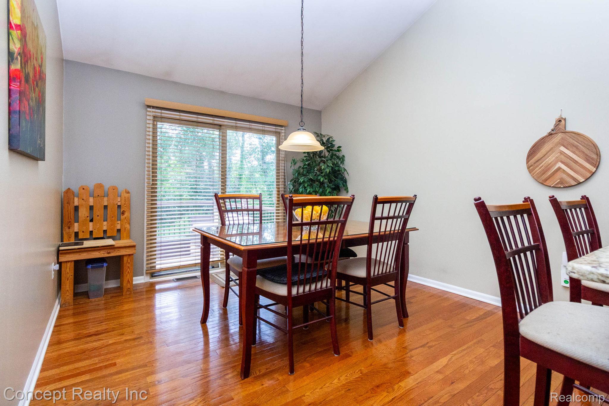 20742 Doves Pointe Drive Property Photo 11