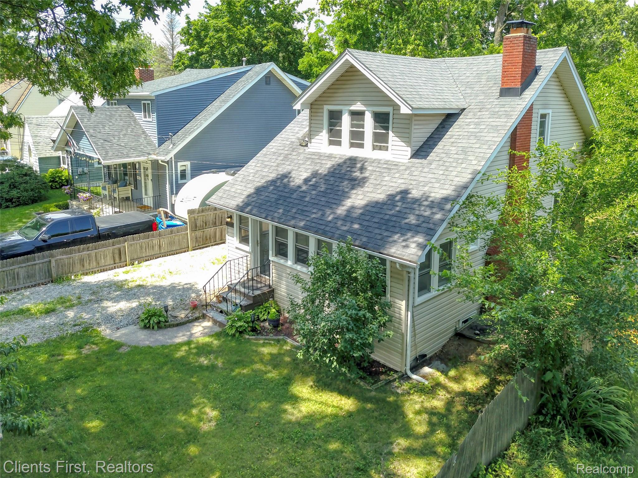 4258 Seeden Street Property Photo 1