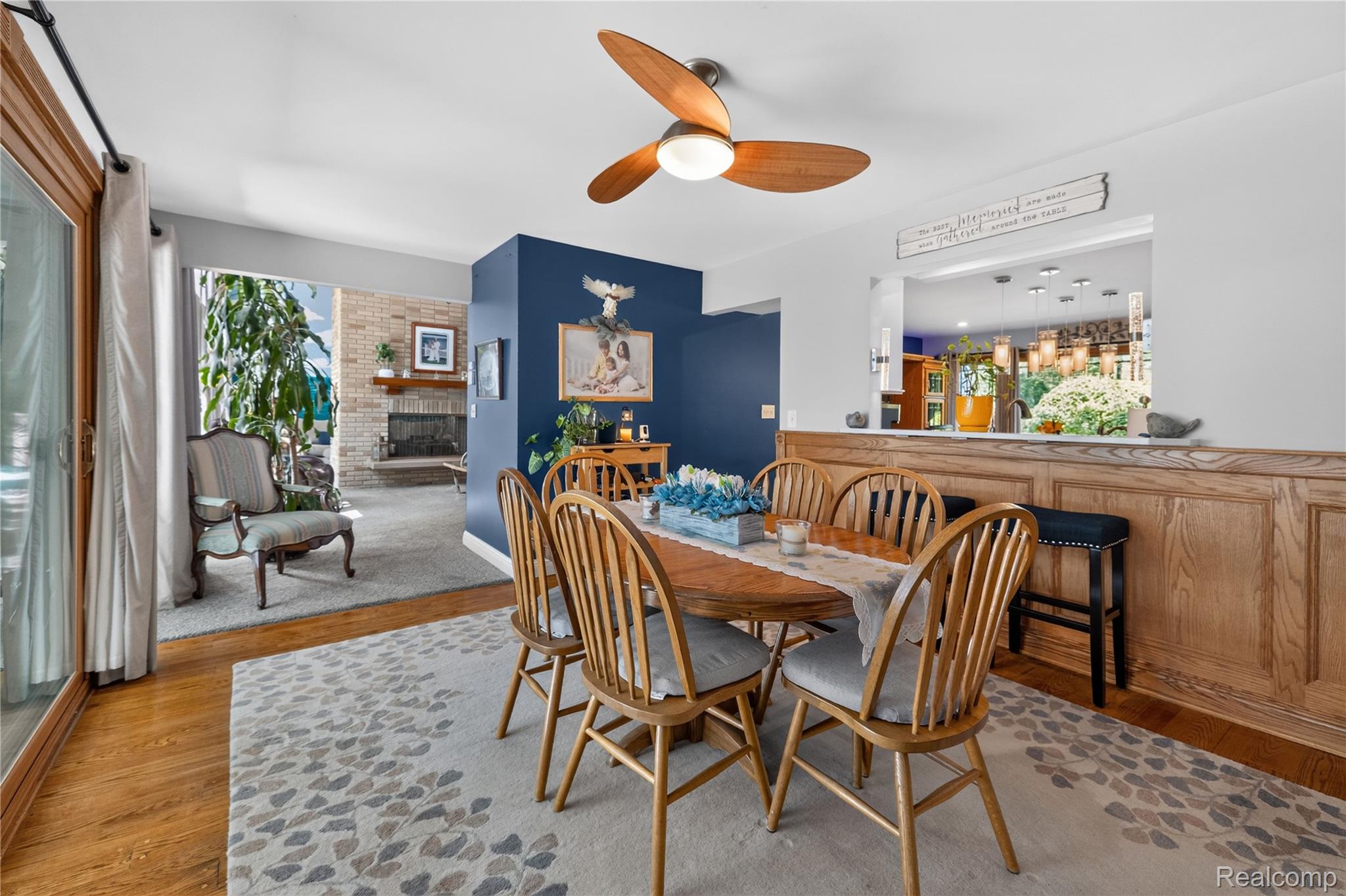 29474 East River Road Property Photo 15