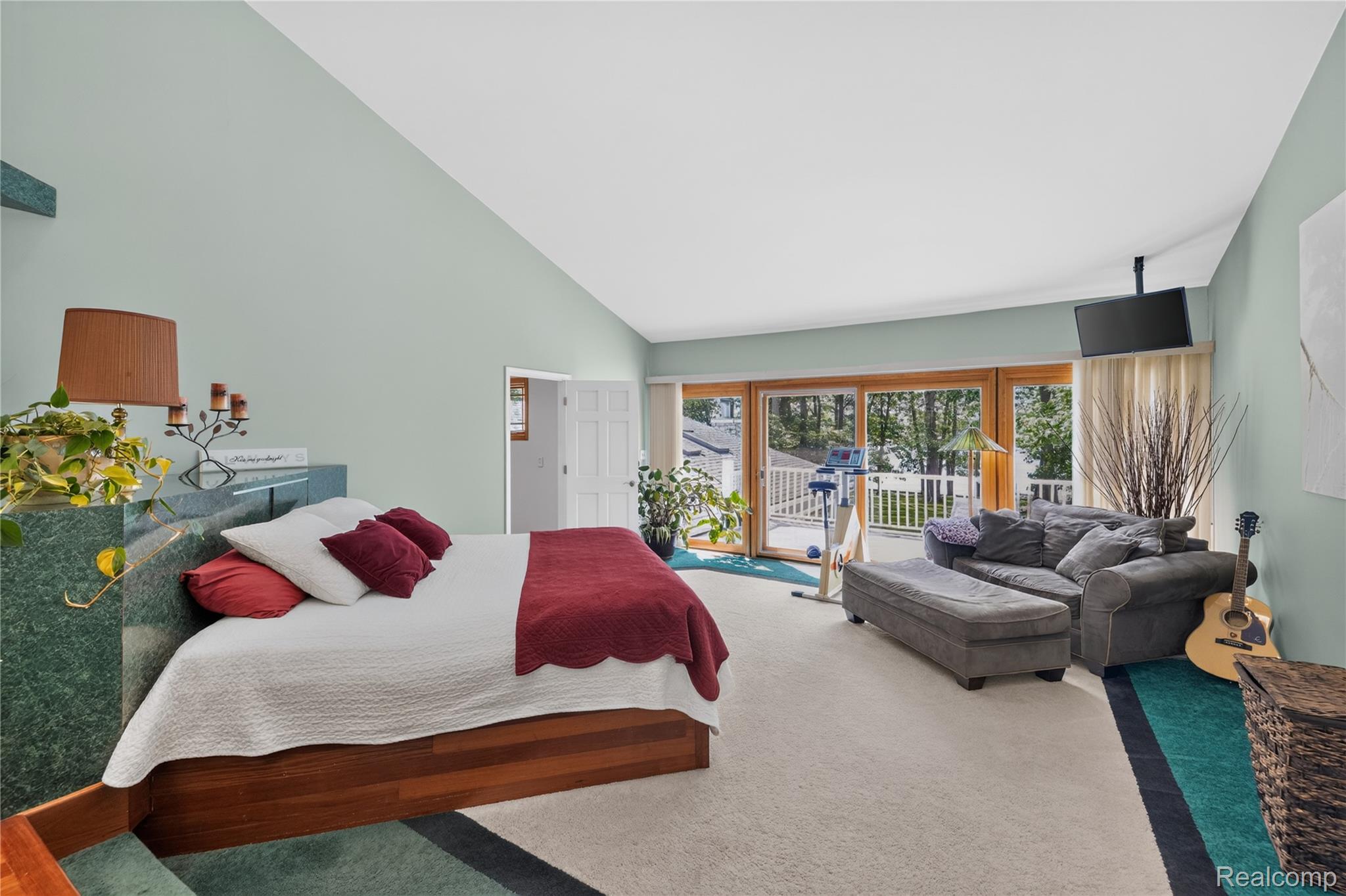 29474 East River Road Property Photo 29