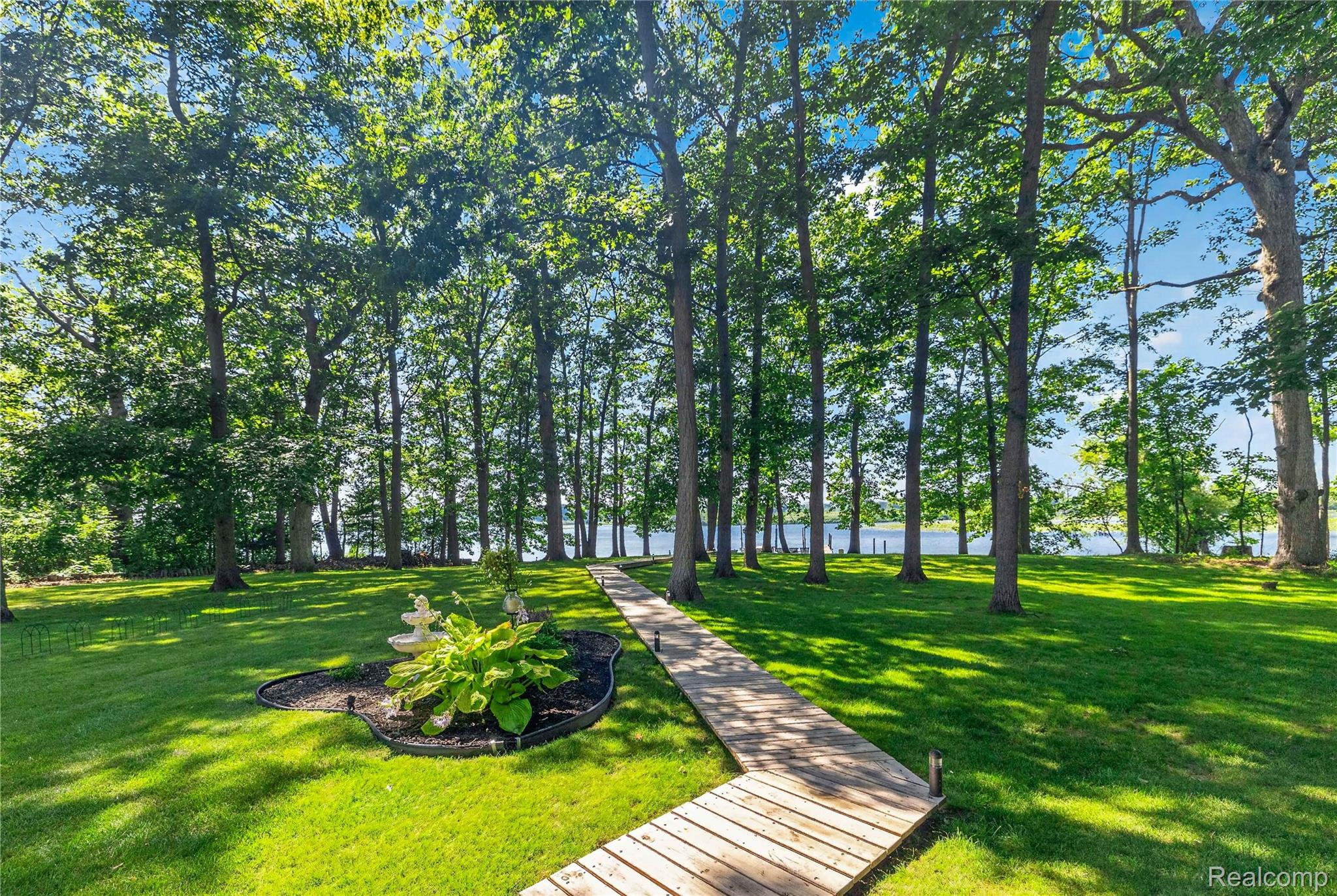 29474 East River Road Property Photo 47