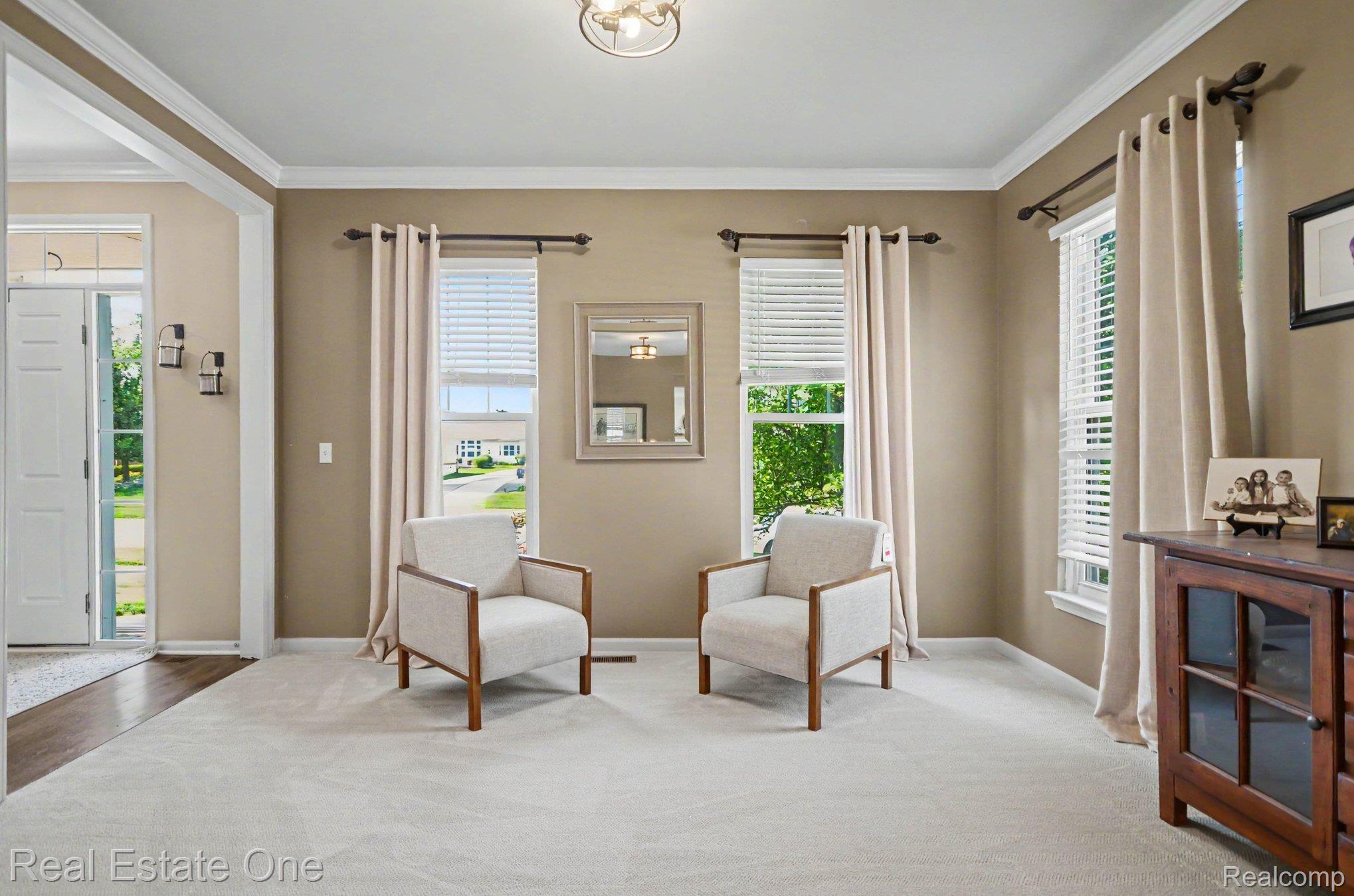 1809 Cheshire Lane Property Photo 9