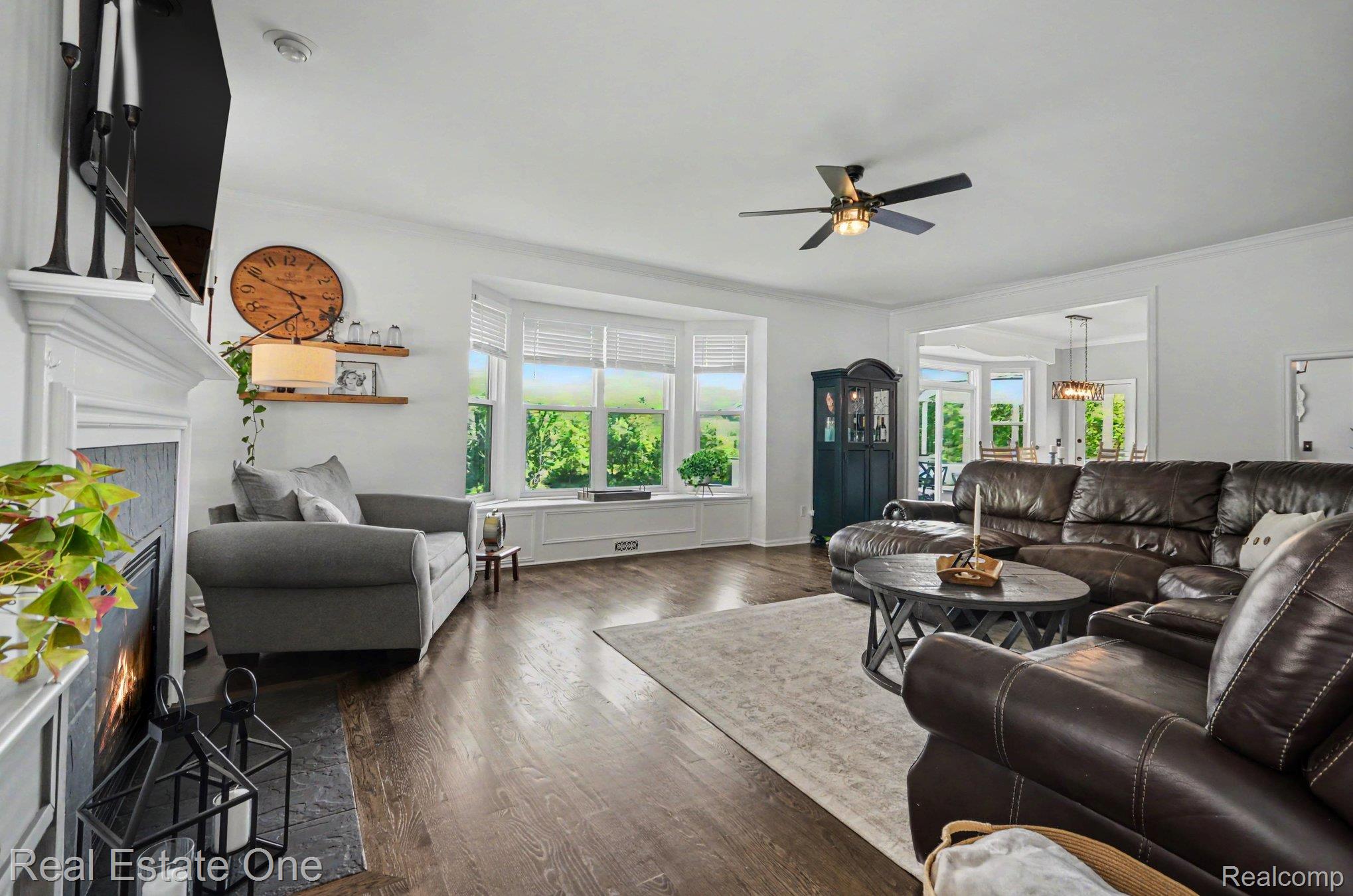 1809 Cheshire Lane Property Photo 11