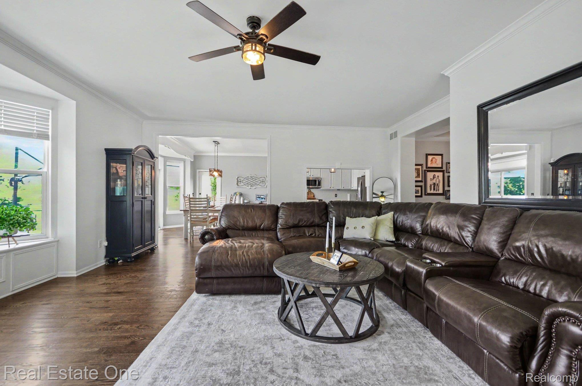1809 Cheshire Lane Property Photo 12