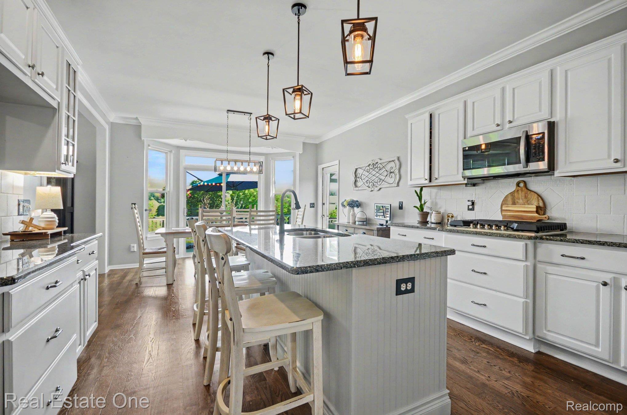 1809 Cheshire Lane Property Photo 17