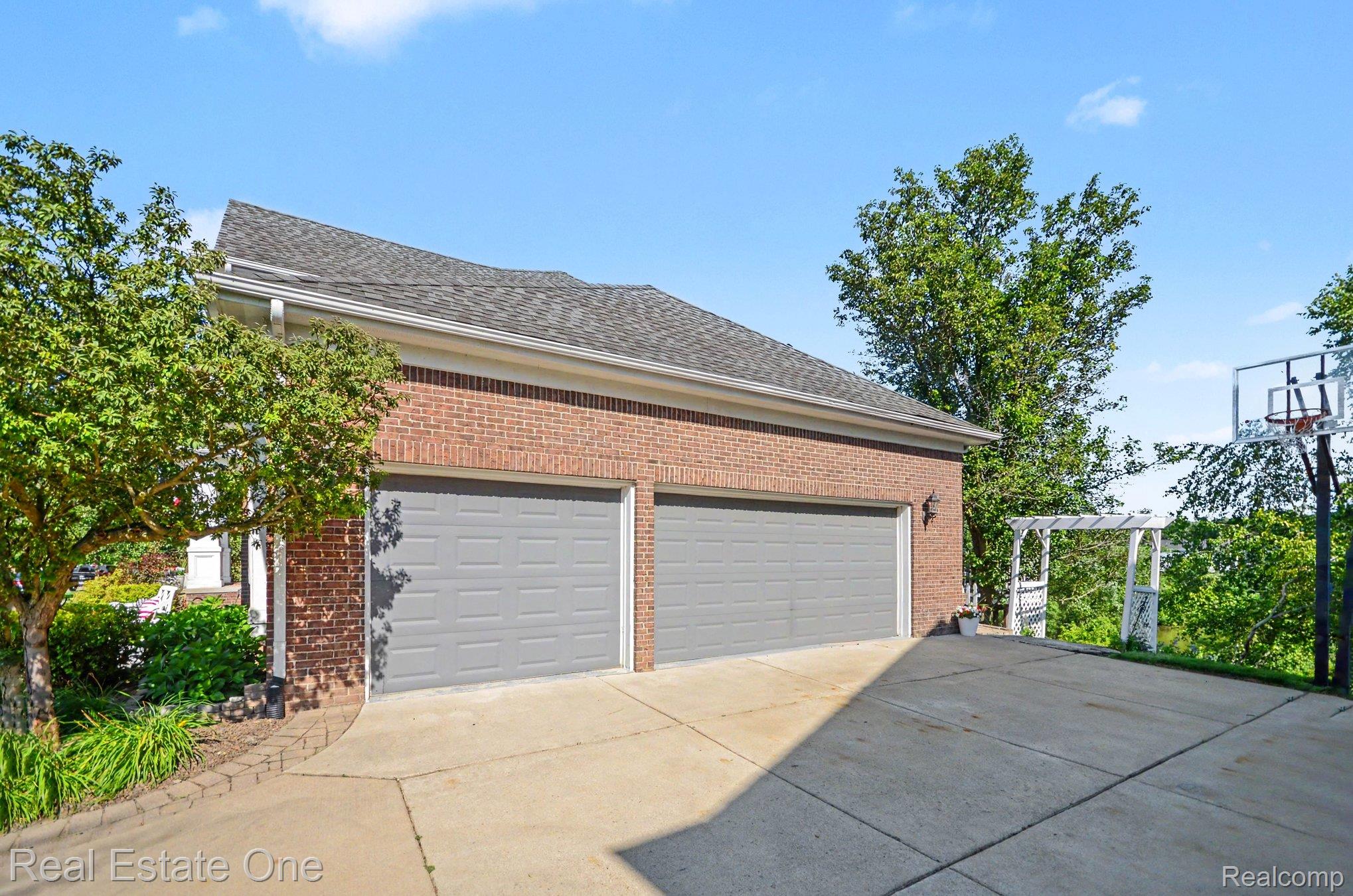1809 Cheshire Lane Property Photo 33