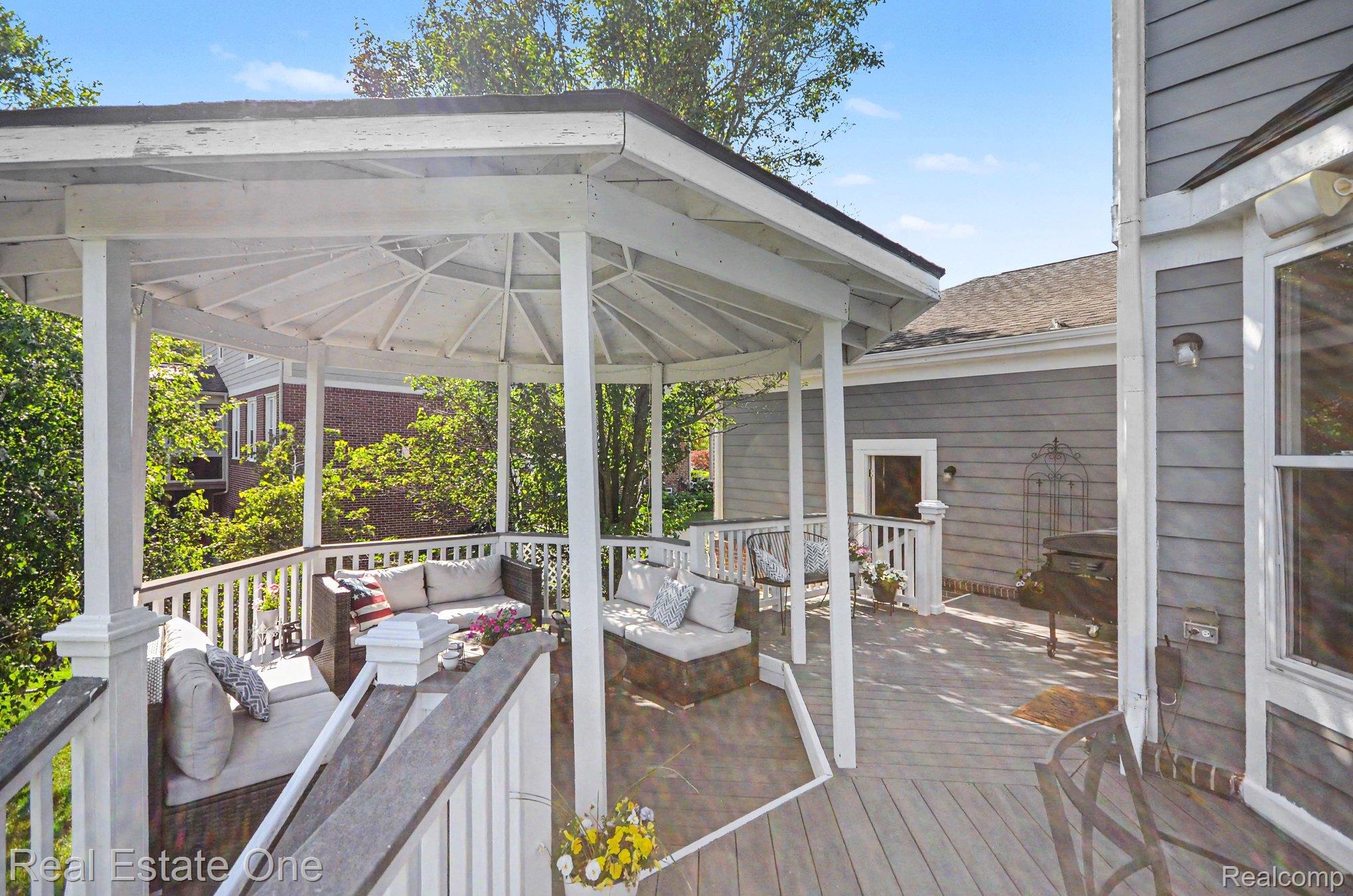 1809 Cheshire Lane Property Photo 35