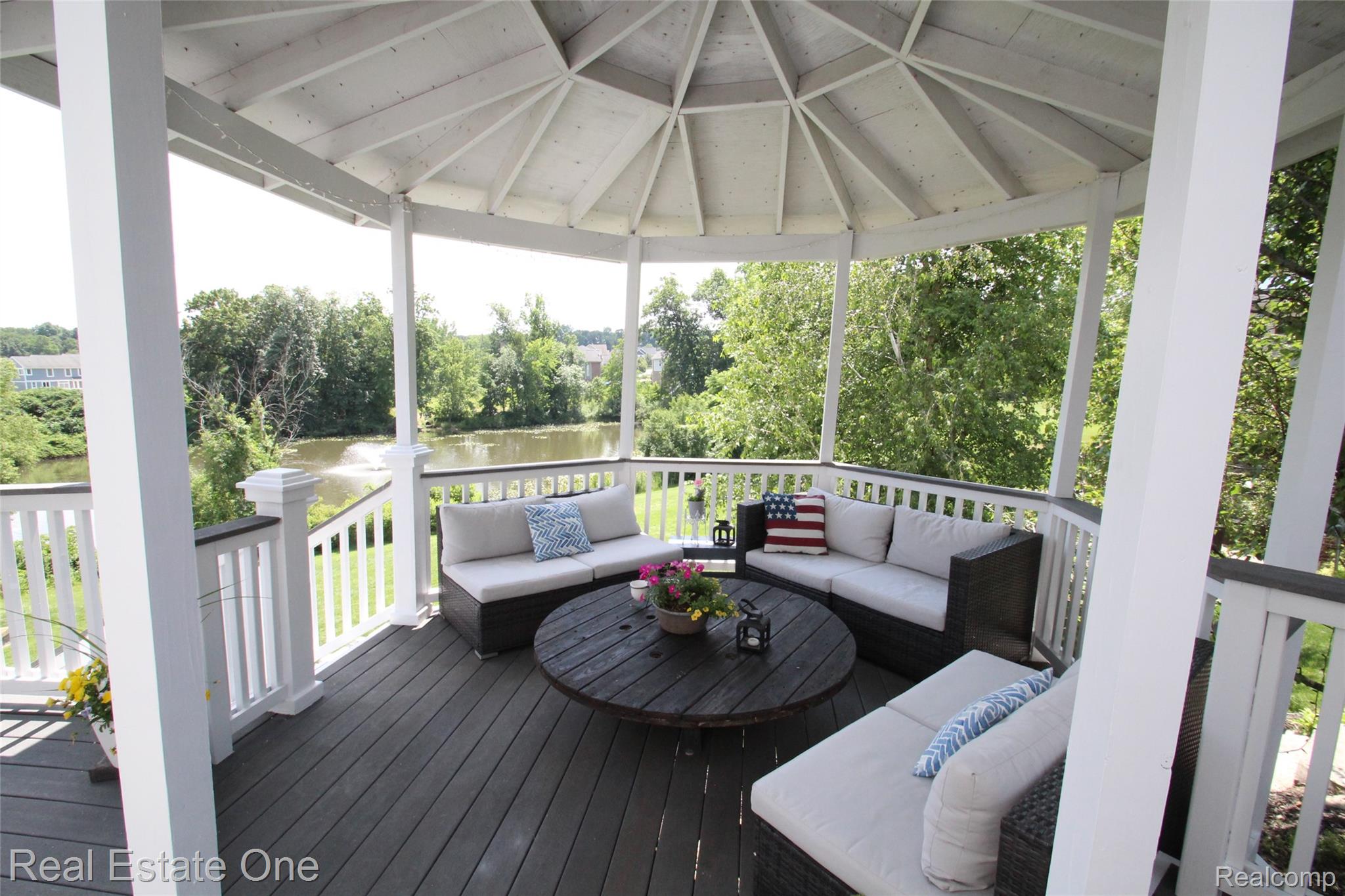 1809 Cheshire Lane Property Photo 45
