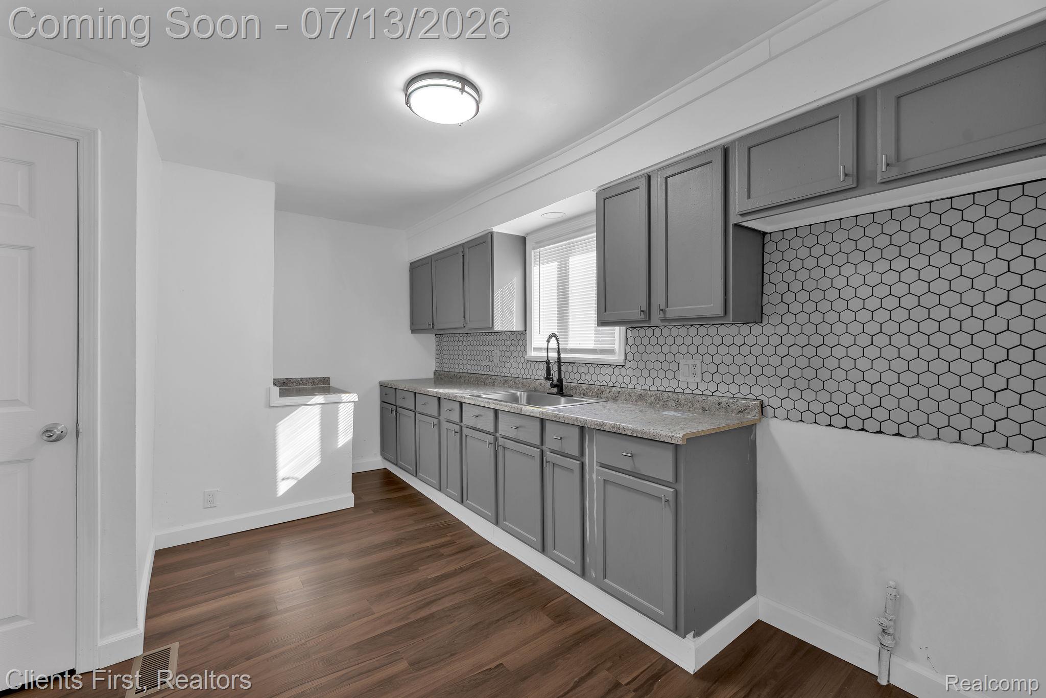 3787 14th Street Property Photo 10