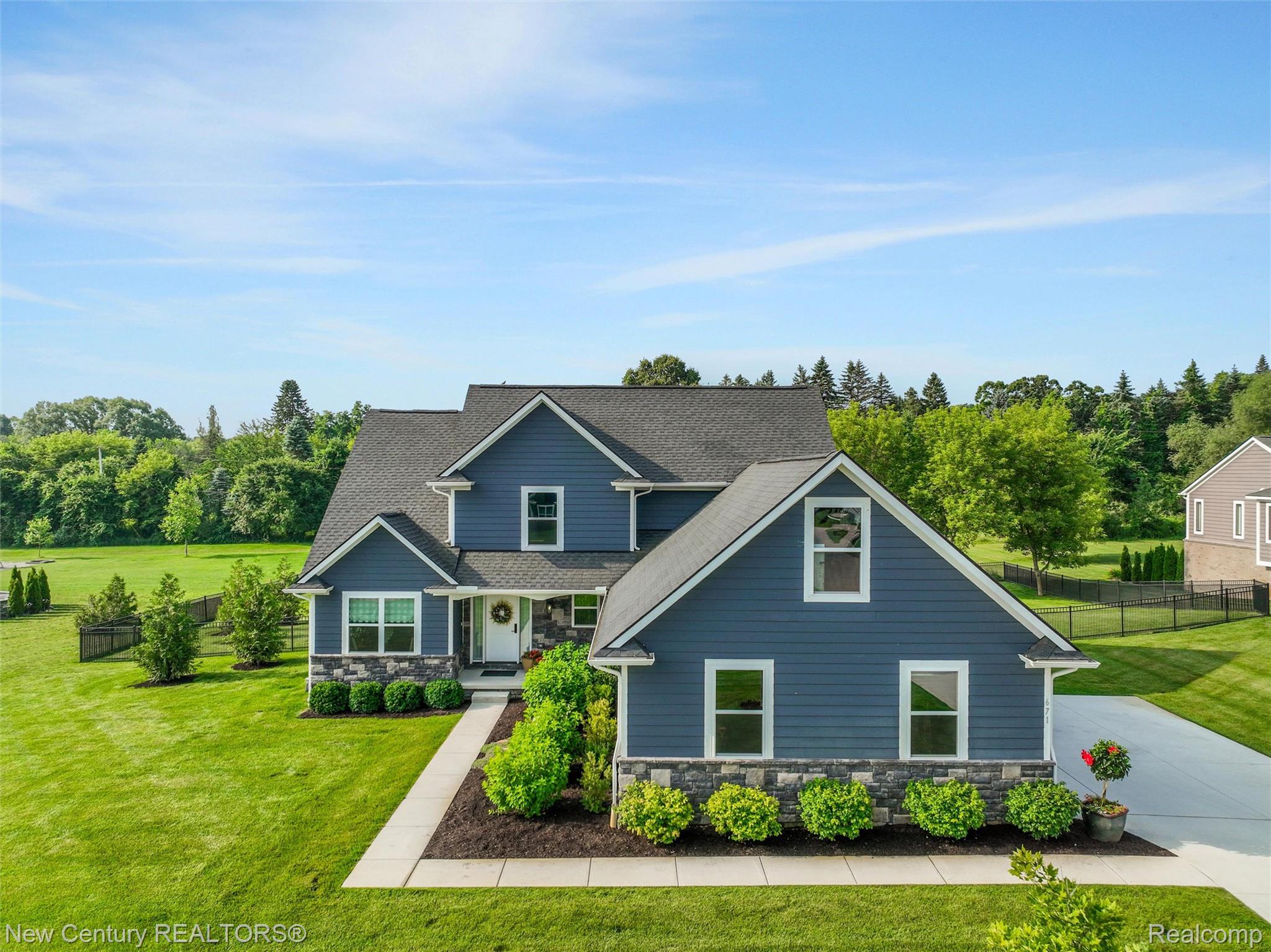 671 Braxwood Place Property Photo 1