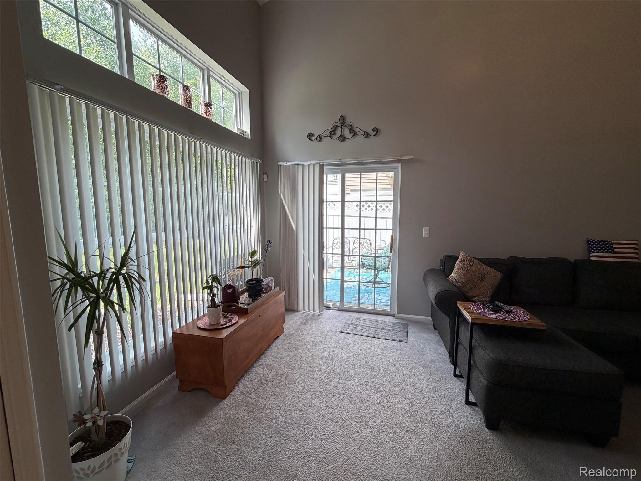 25588 Sun Sail Court Property Photo 5