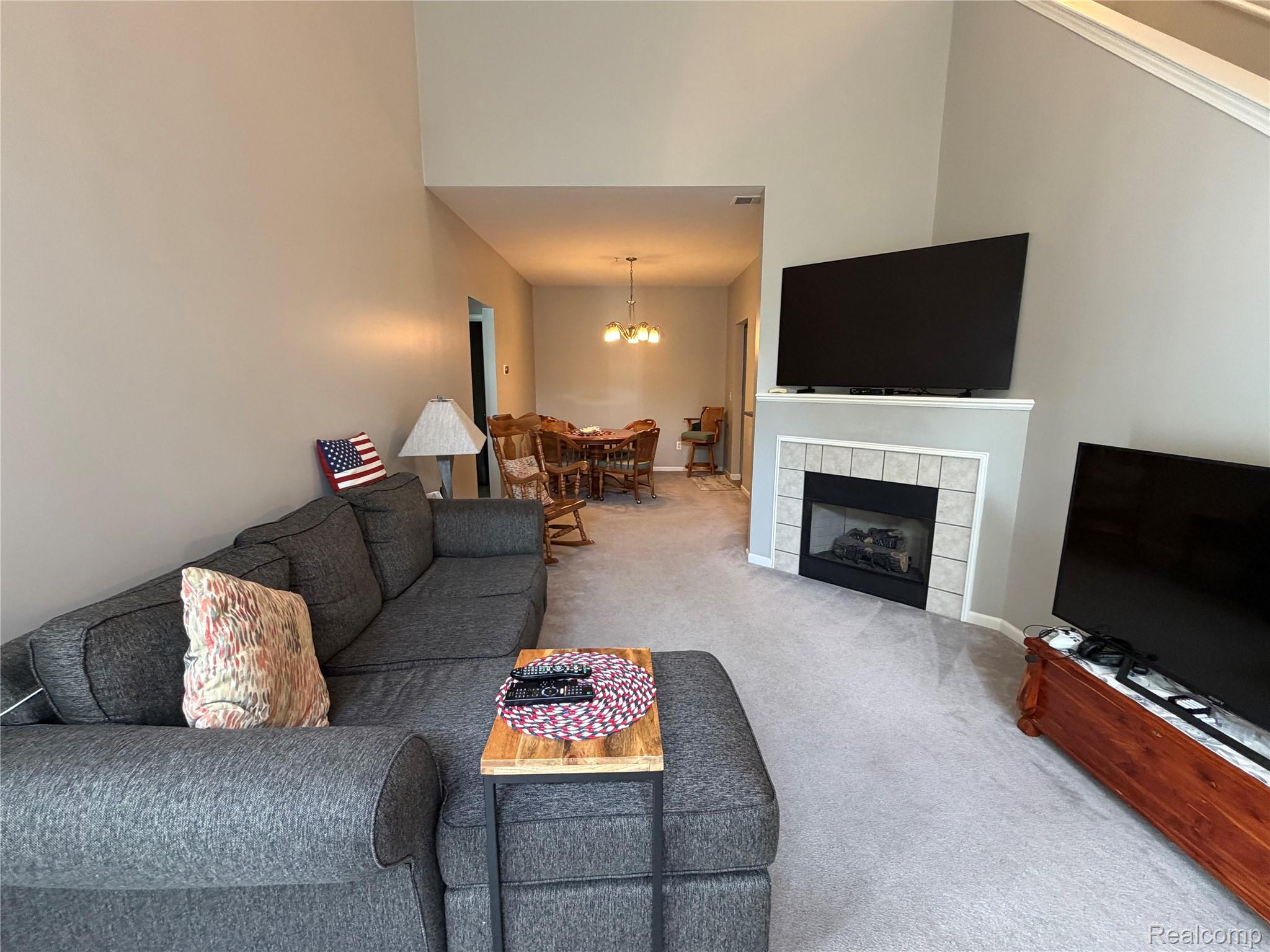 25588 Sun Sail Court Property Photo 8