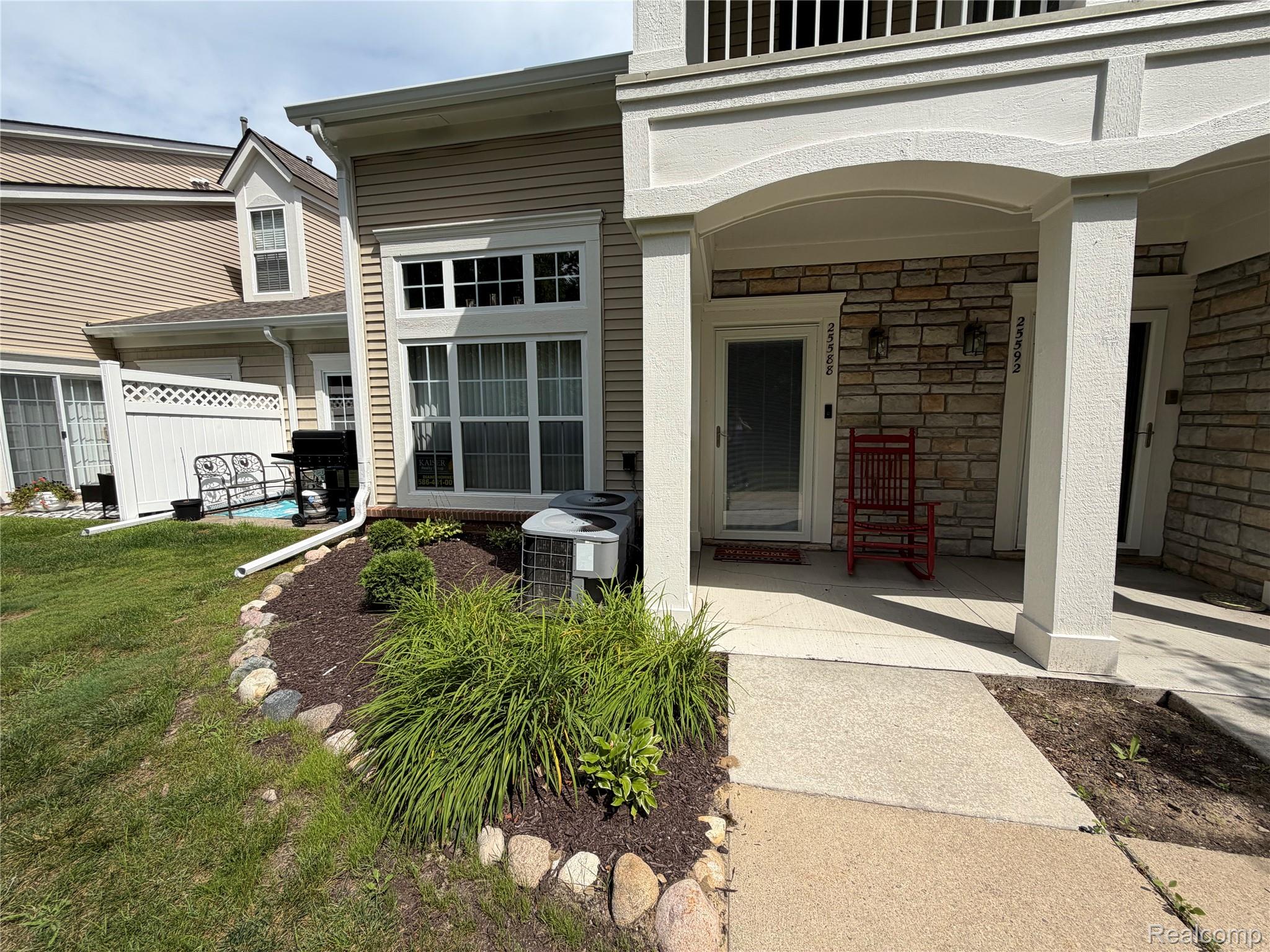 25588 Sun Sail Court Property Photo 43