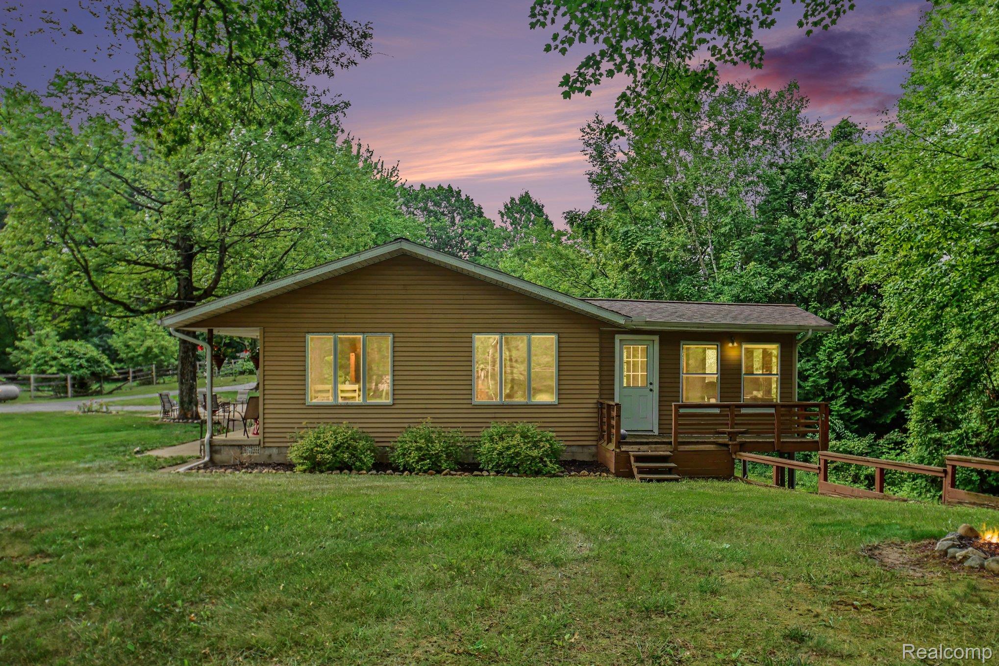 1646 Boy Scout Road Property Photo 1