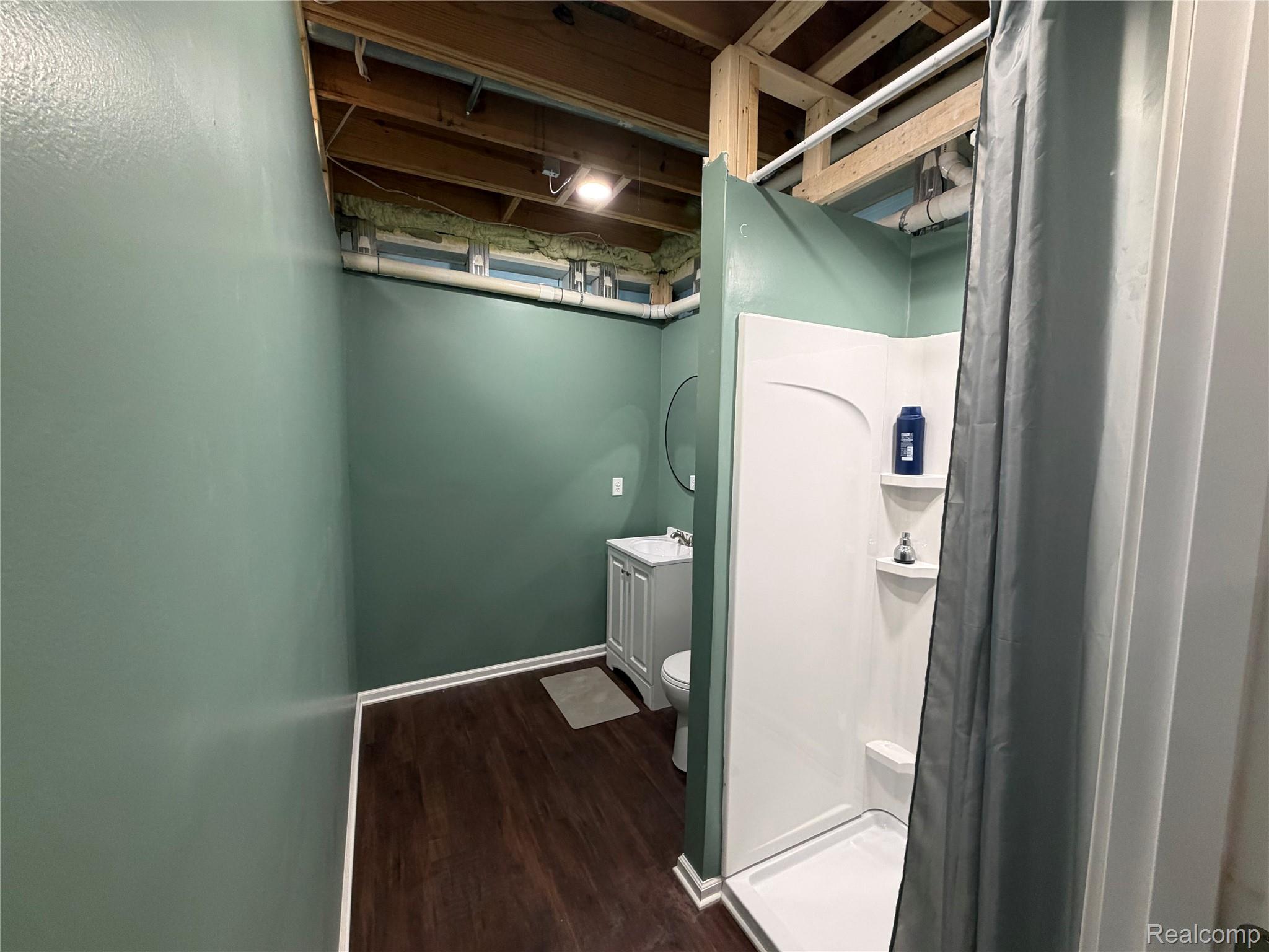 1016 N Jenison Avenue Property Photo 15