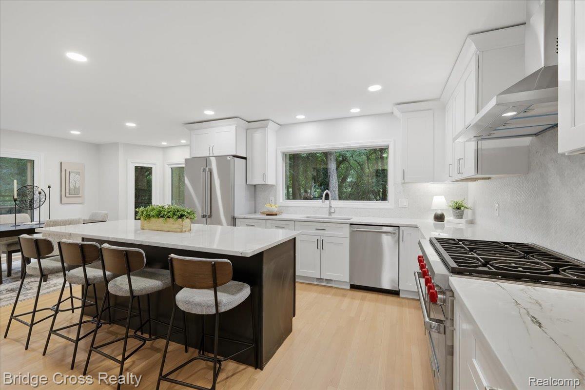 249 Norcliff Drive Property Photo 15