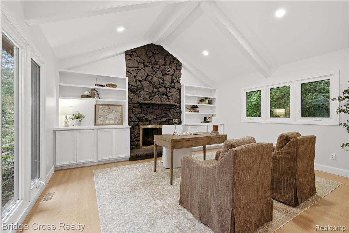 249 Norcliff Drive Property Photo 24