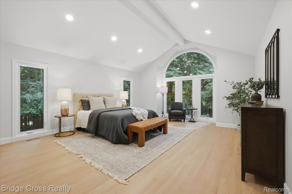 249 Norcliff Drive Property Photo 28