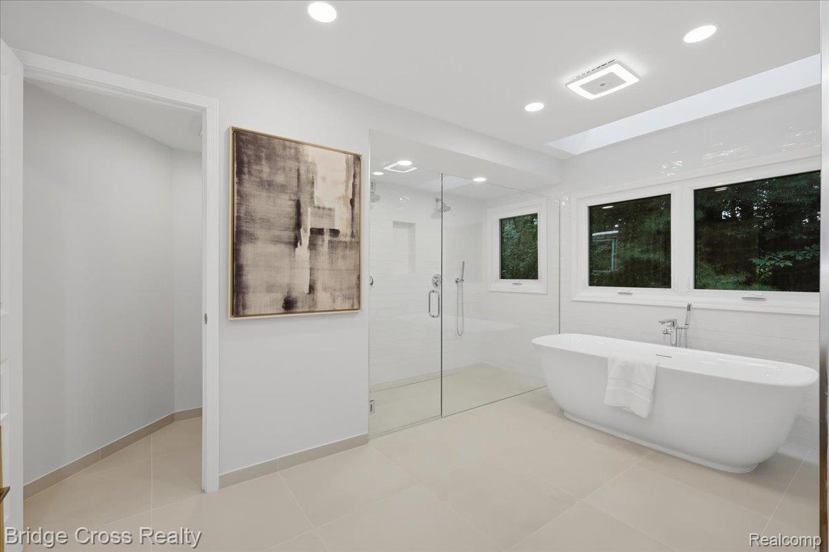 249 Norcliff Drive Property Photo 36