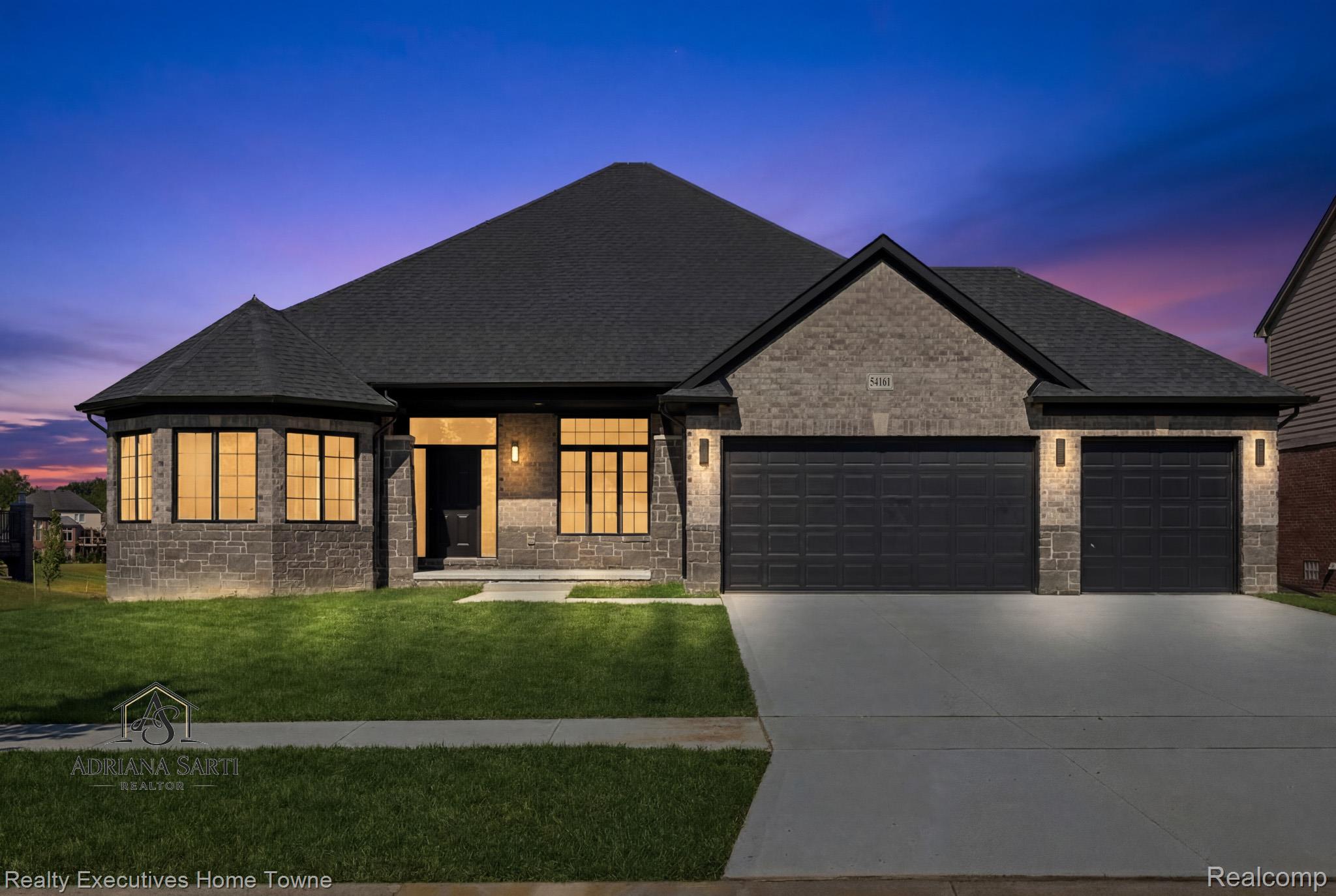 50540 MISTWOOD Drive Property Photo 1