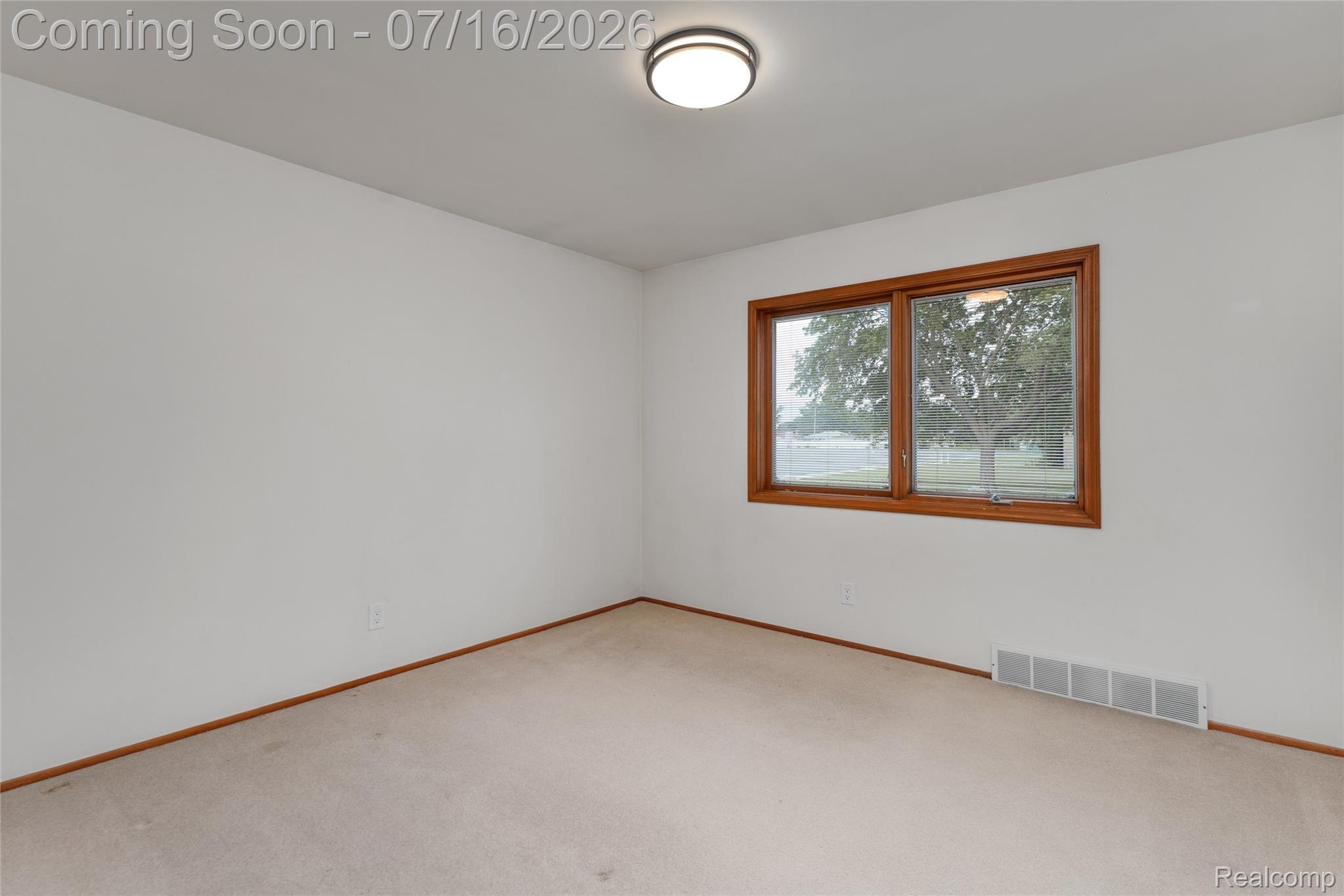 28665 Campbell Drive Property Photo 10