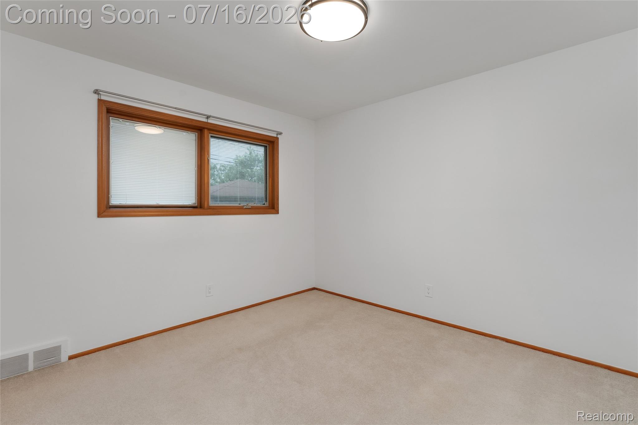 28665 Campbell Drive Property Photo 14