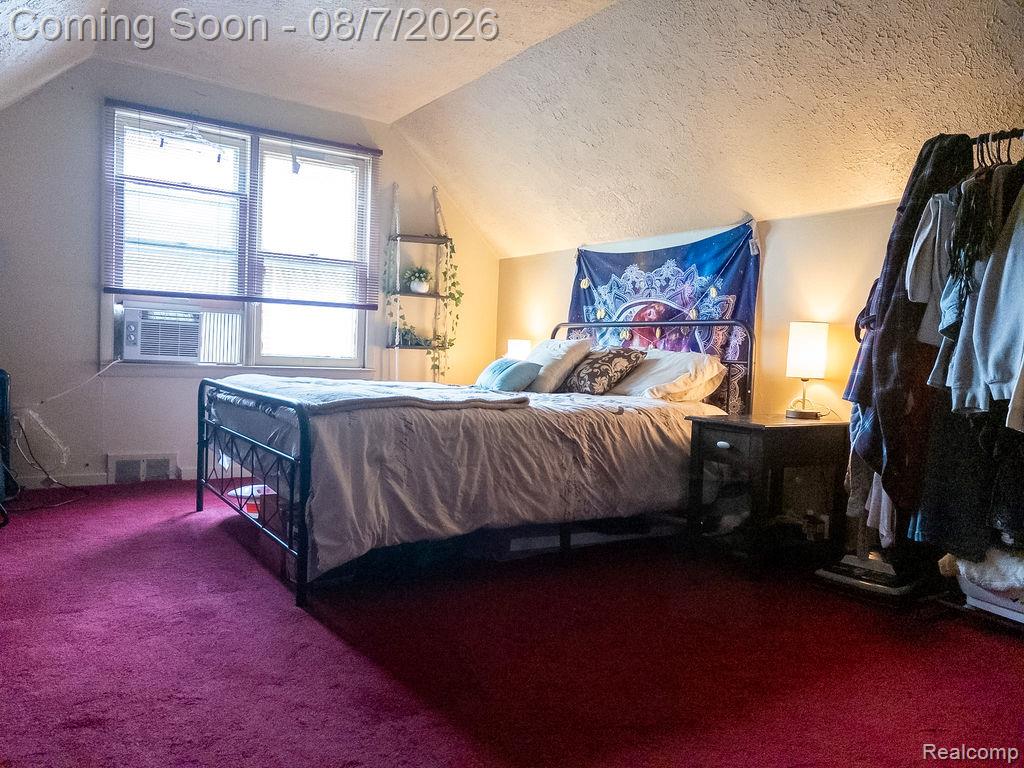 18400 Lenore Property Photo 8