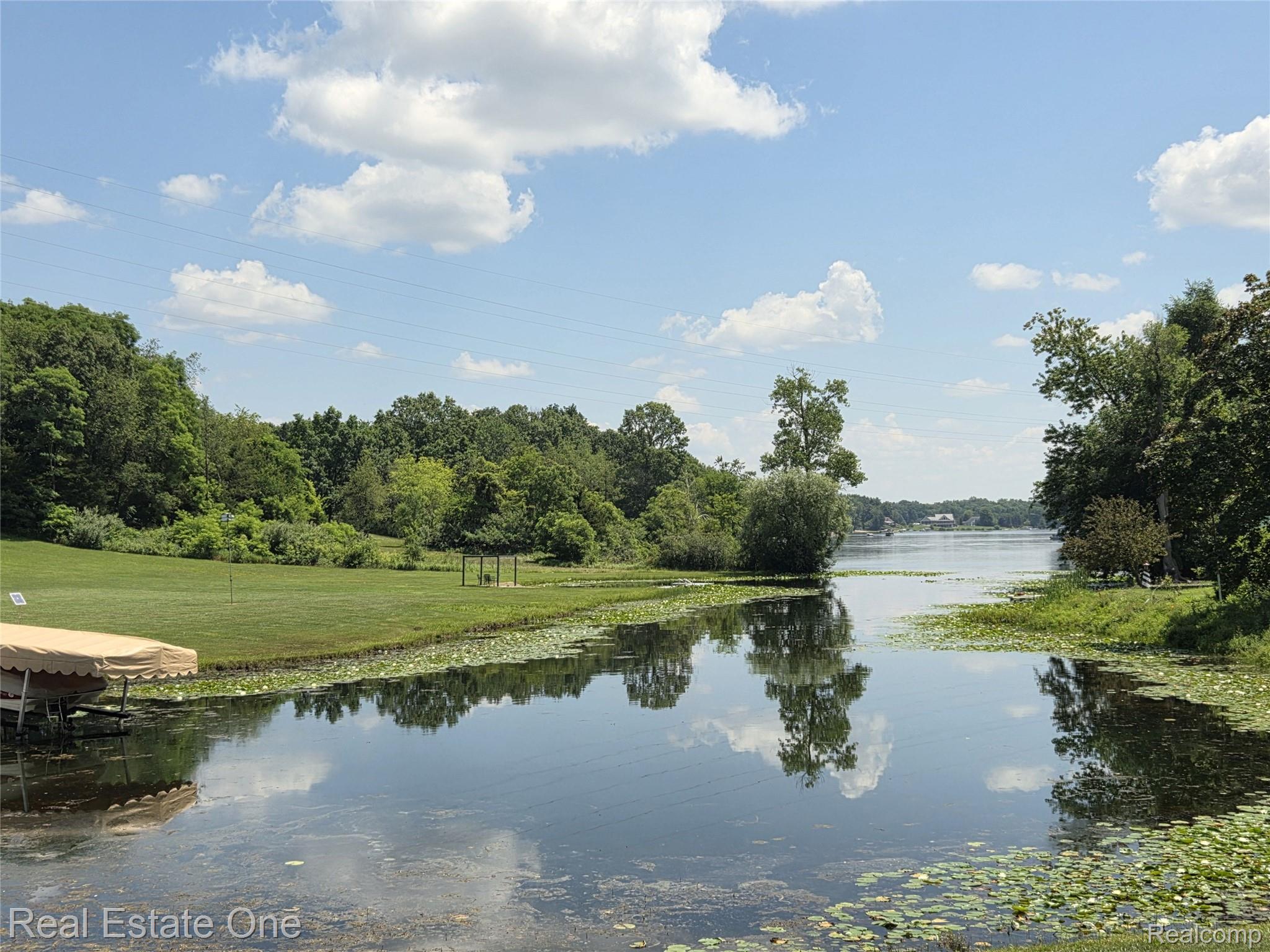 10911 Devils Lake Highway Property Photo 3